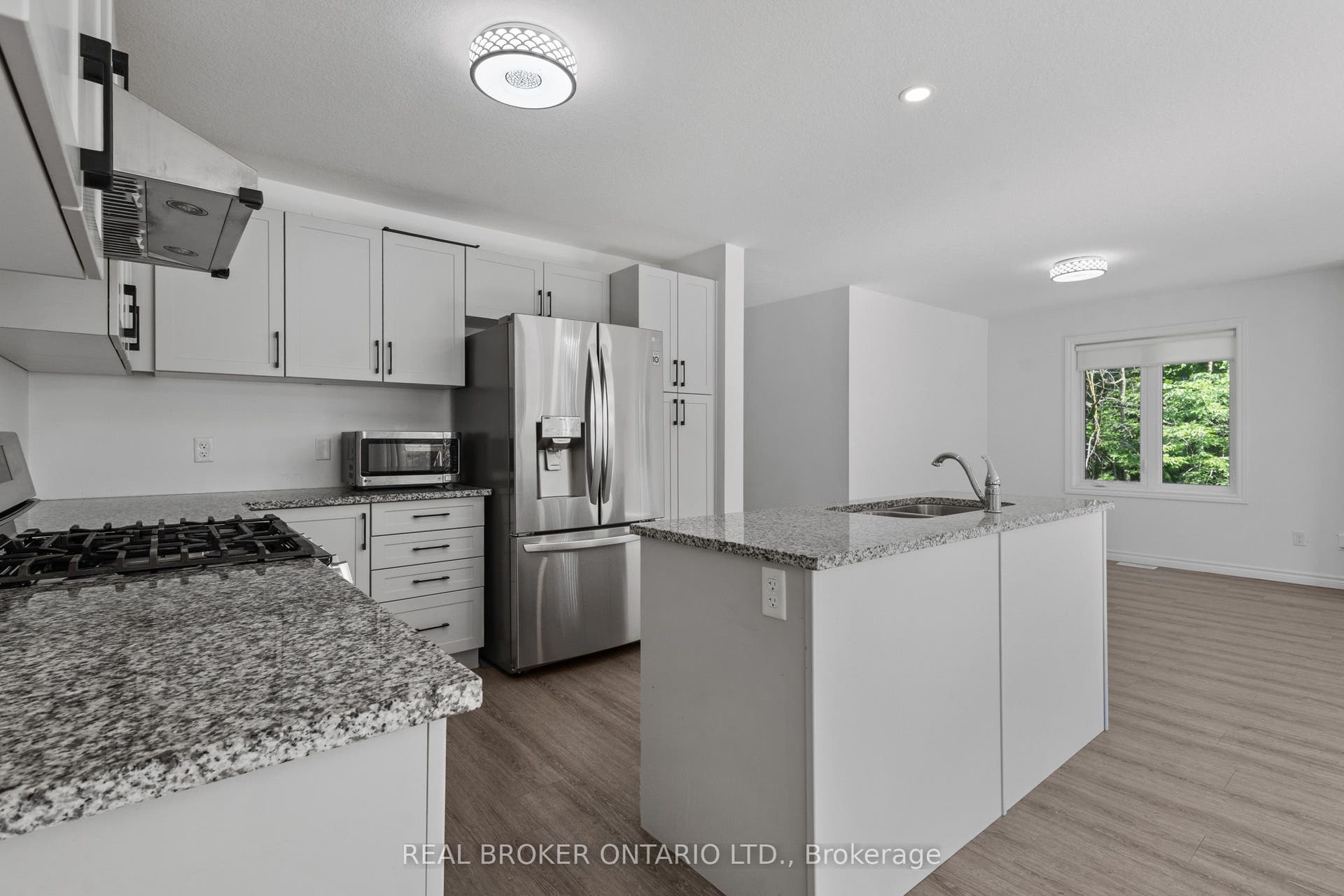 91 Woodedge Circle, Kitchener, Kitchener, Waterloo ON N2R 0P8 91 Woodedge Circle, Kitchener, Kitchener, Waterloo ON N2R 0P8