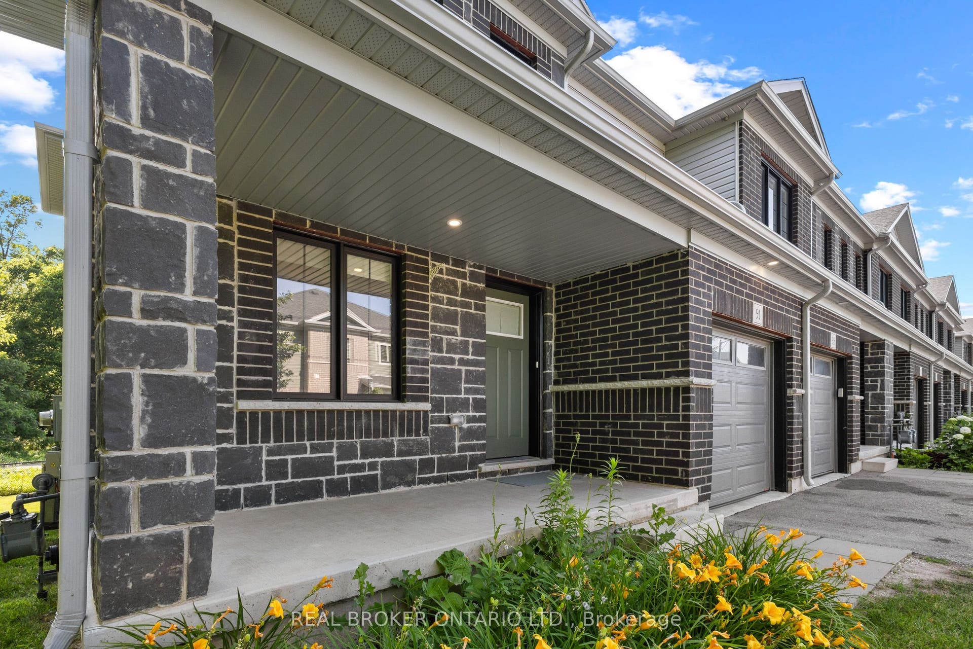 91 Woodedge Circle, Kitchener, Kitchener, Waterloo ON N2R 0P8 91 Woodedge Circle, Kitchener, Kitchener, Waterloo ON N2R 0P8