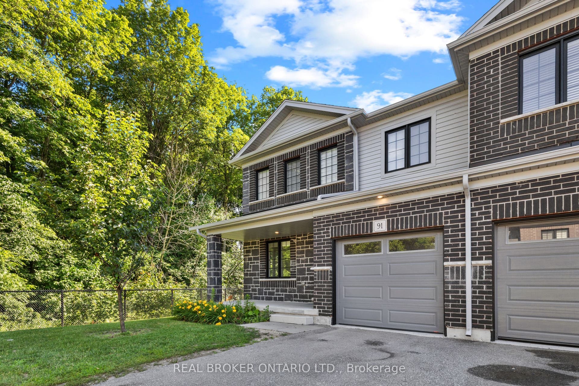 91 Woodedge Circle, Kitchener, Kitchener, Waterloo ON N2R 0P8 91 Woodedge Circle, Kitchener, Kitchener, Waterloo ON N2R 0P8