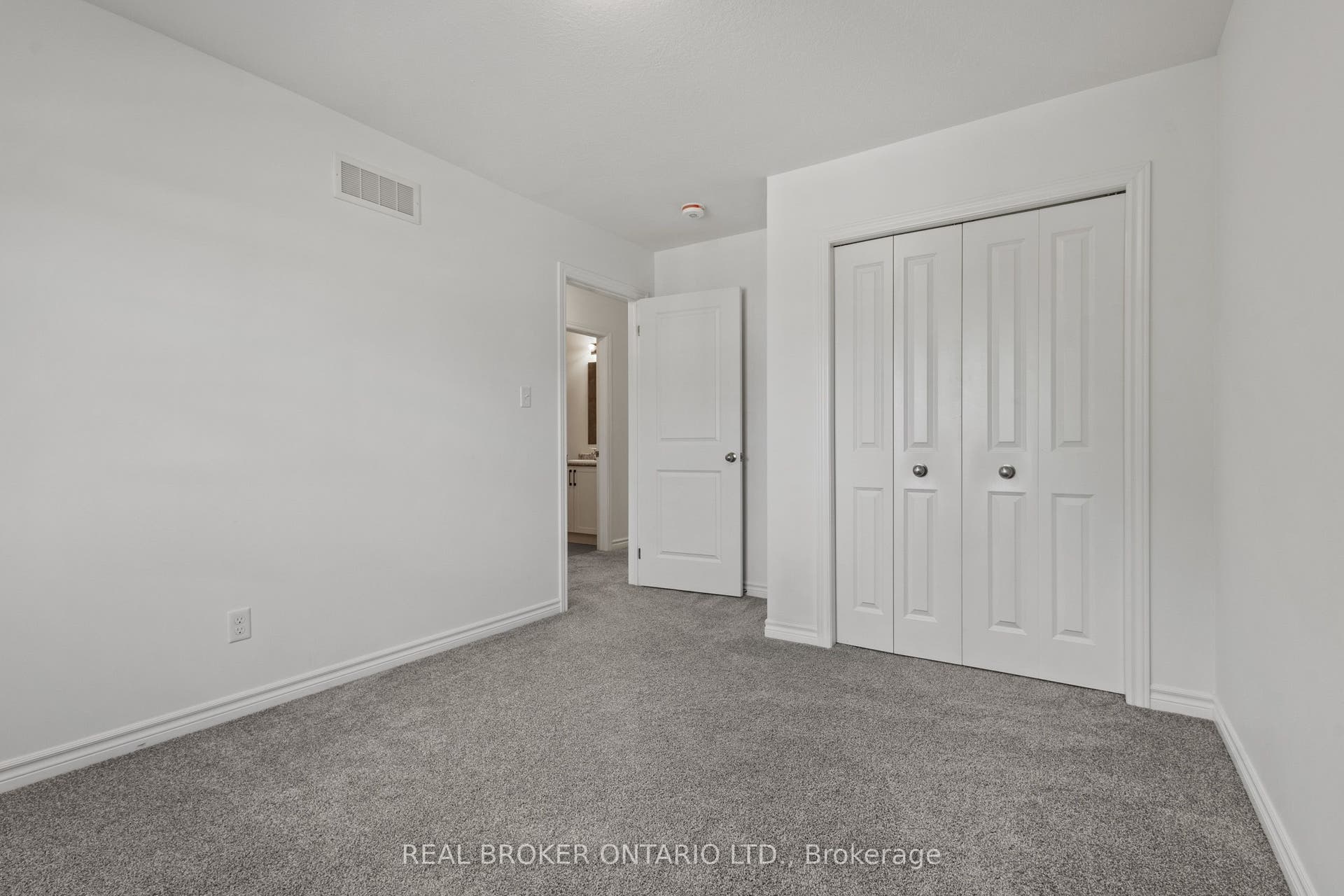 91 Woodedge Circle, Kitchener, Kitchener, Waterloo ON N2R 0P8 91 Woodedge Circle, Kitchener, Kitchener, Waterloo ON N2R 0P8