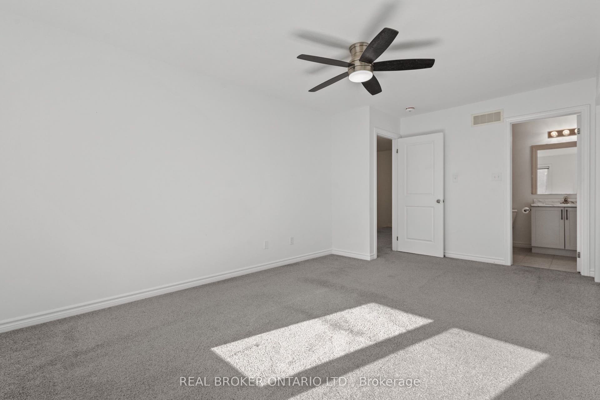 91 Woodedge Circle, Kitchener, Kitchener, Waterloo ON N2R 0P8 91 Woodedge Circle, Kitchener, Kitchener, Waterloo ON N2R 0P8