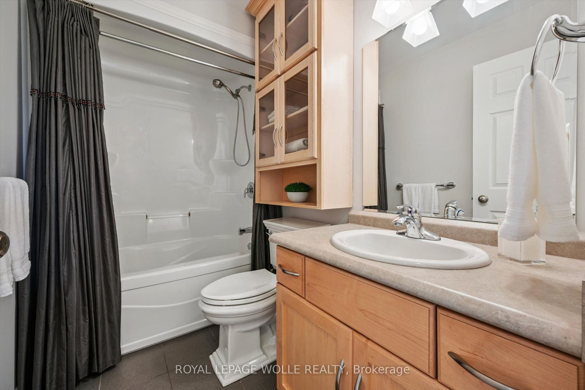 123 Cardinal Drive, Woodstock, Oxford ON N4T 0A1