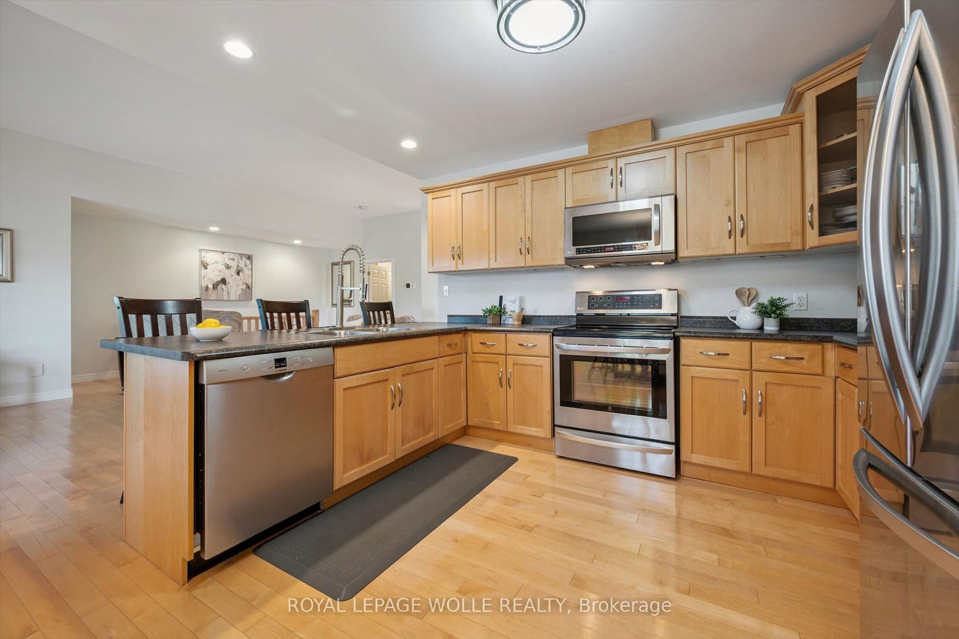 123 Cardinal Drive, Woodstock, Oxford ON N4T 0A1