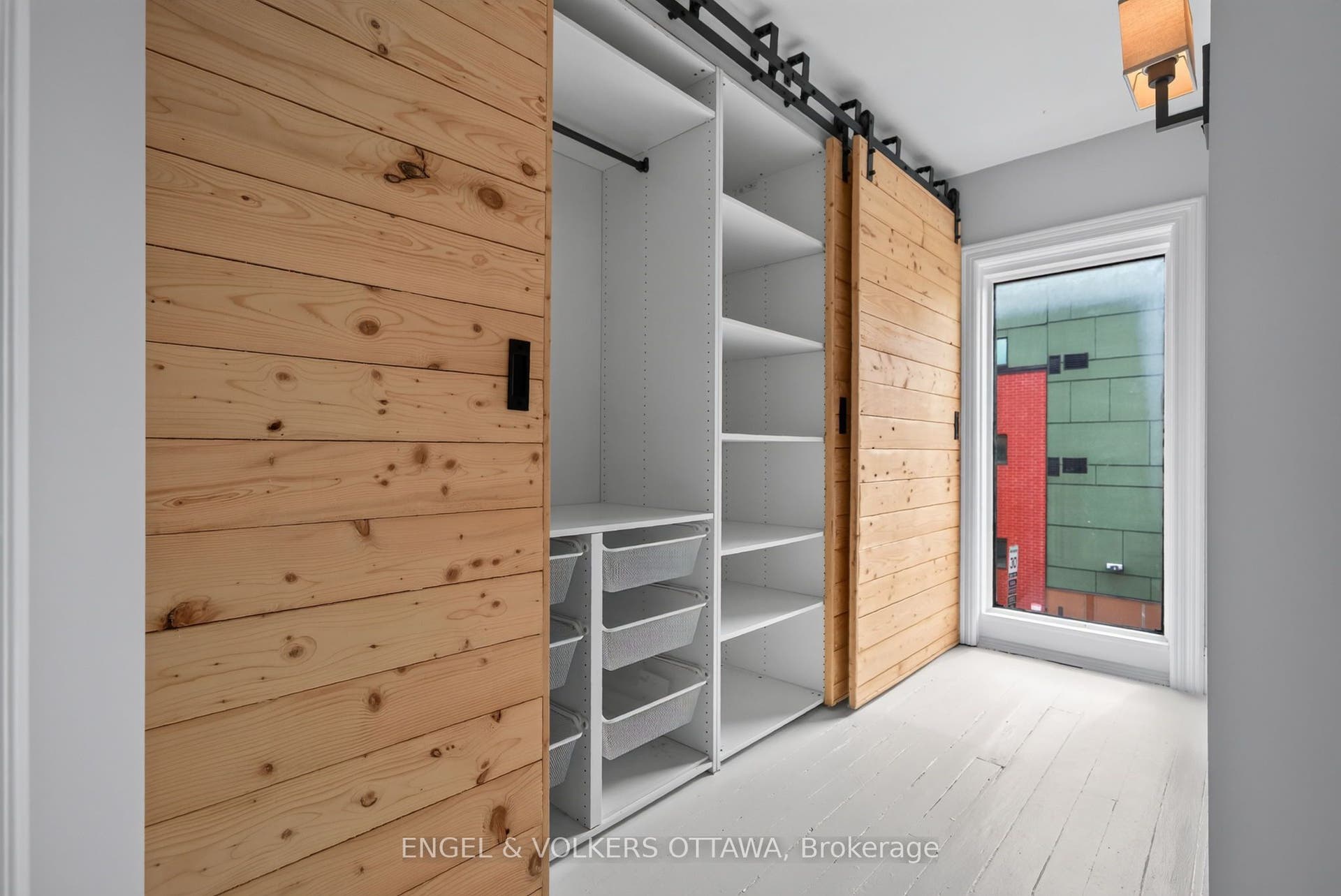 75 Eccles Street, West Centre Town, Ottawa ON K1R 6S5