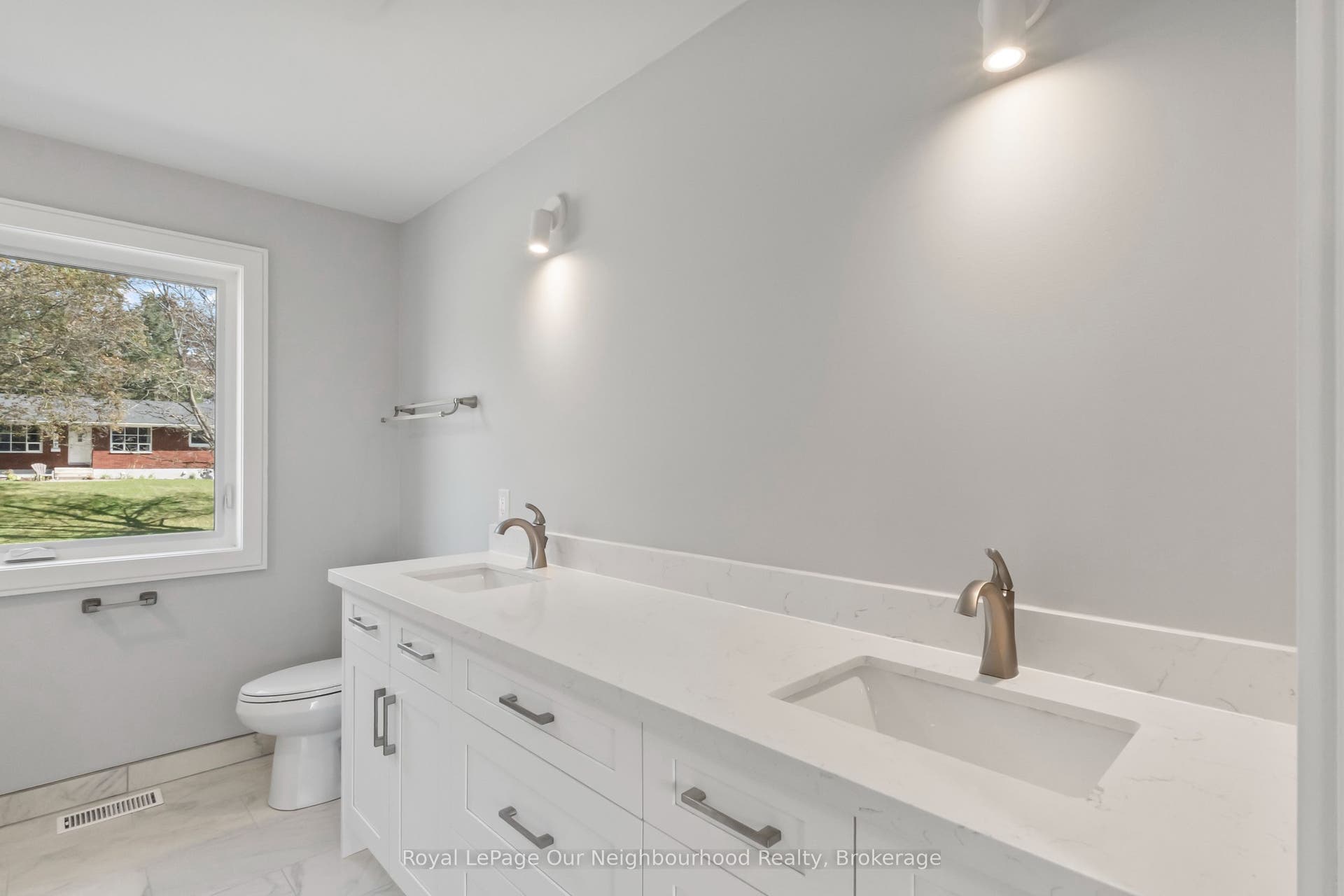 124 Cromwell Street, Trent Hills, Northumberland ON K0L 1L0 Ensuite