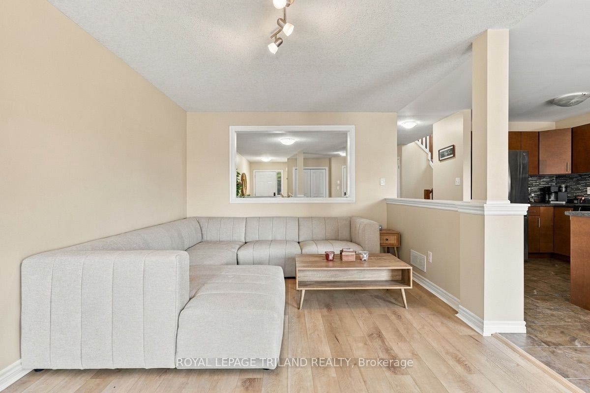 Main: Living Room