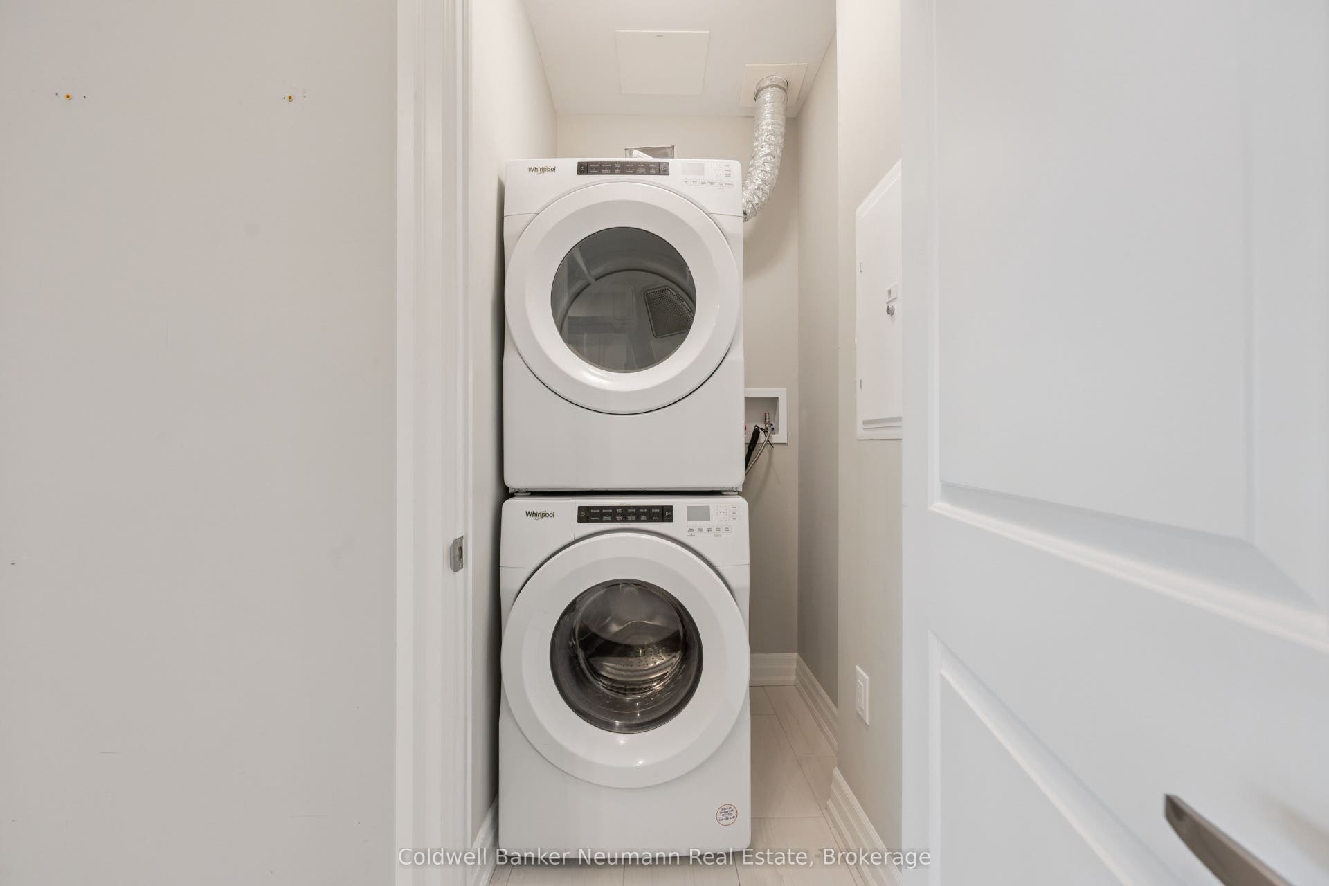 1880 Gordon Street, #908, Guelph, Wellington ON N1L 0P5 Laundry