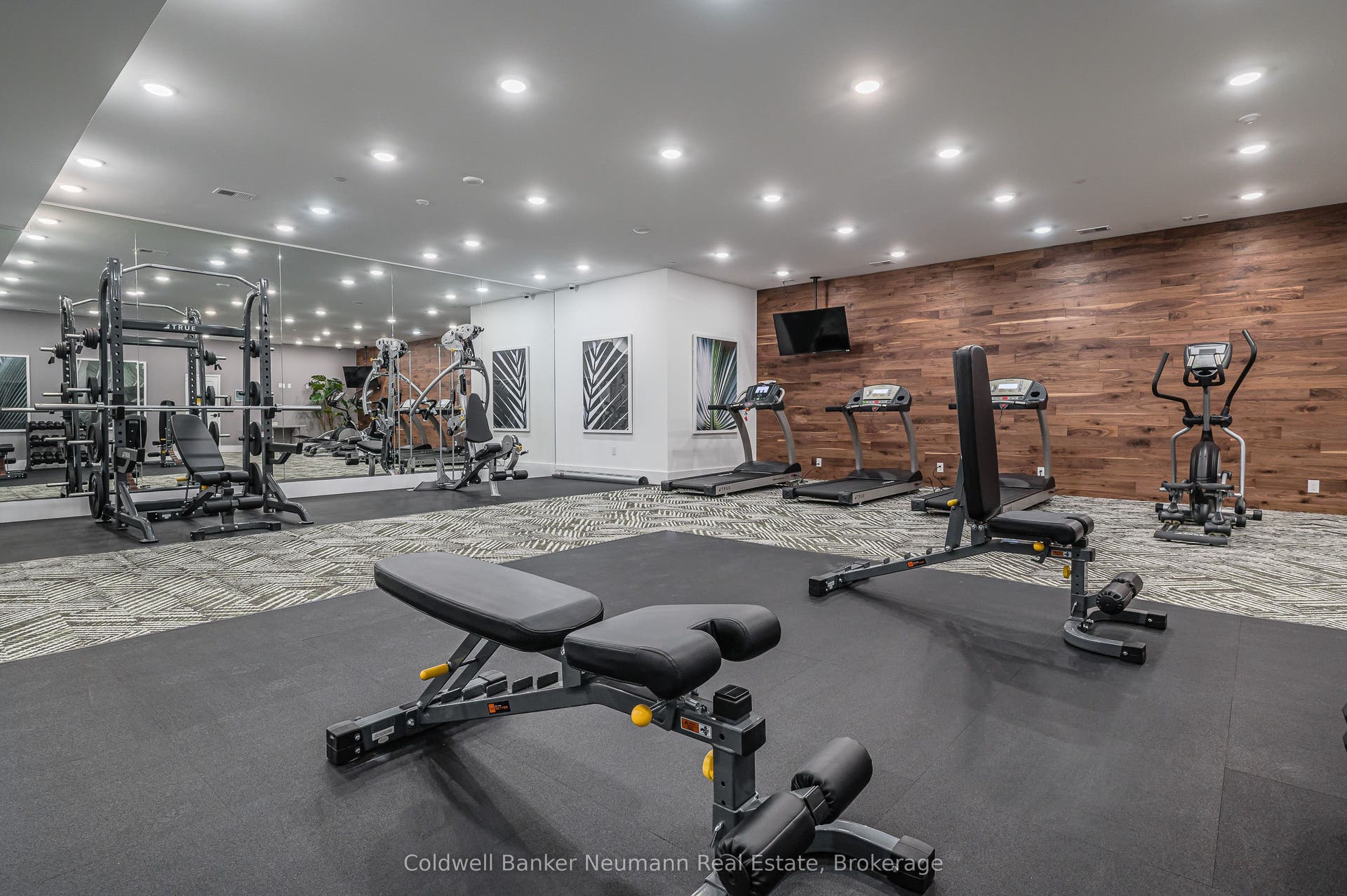 1880 Gordon Street, #908, Guelph, Wellington ON N1L 0P5 Gym