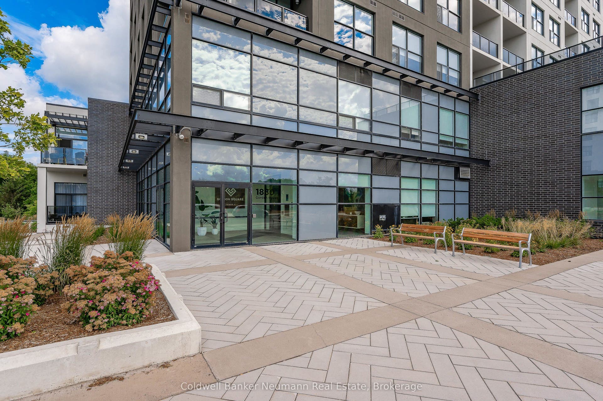 1880 Gordon Street, #908, Guelph, Wellington ON N1L 0P5 Exterior