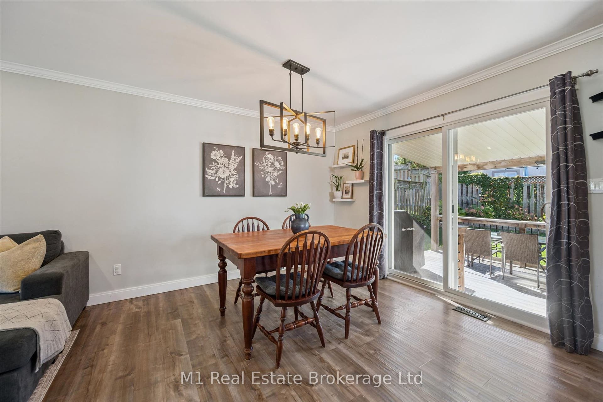 53 Johanna Drive, Cambridge, Waterloo ON N1S 4A4
