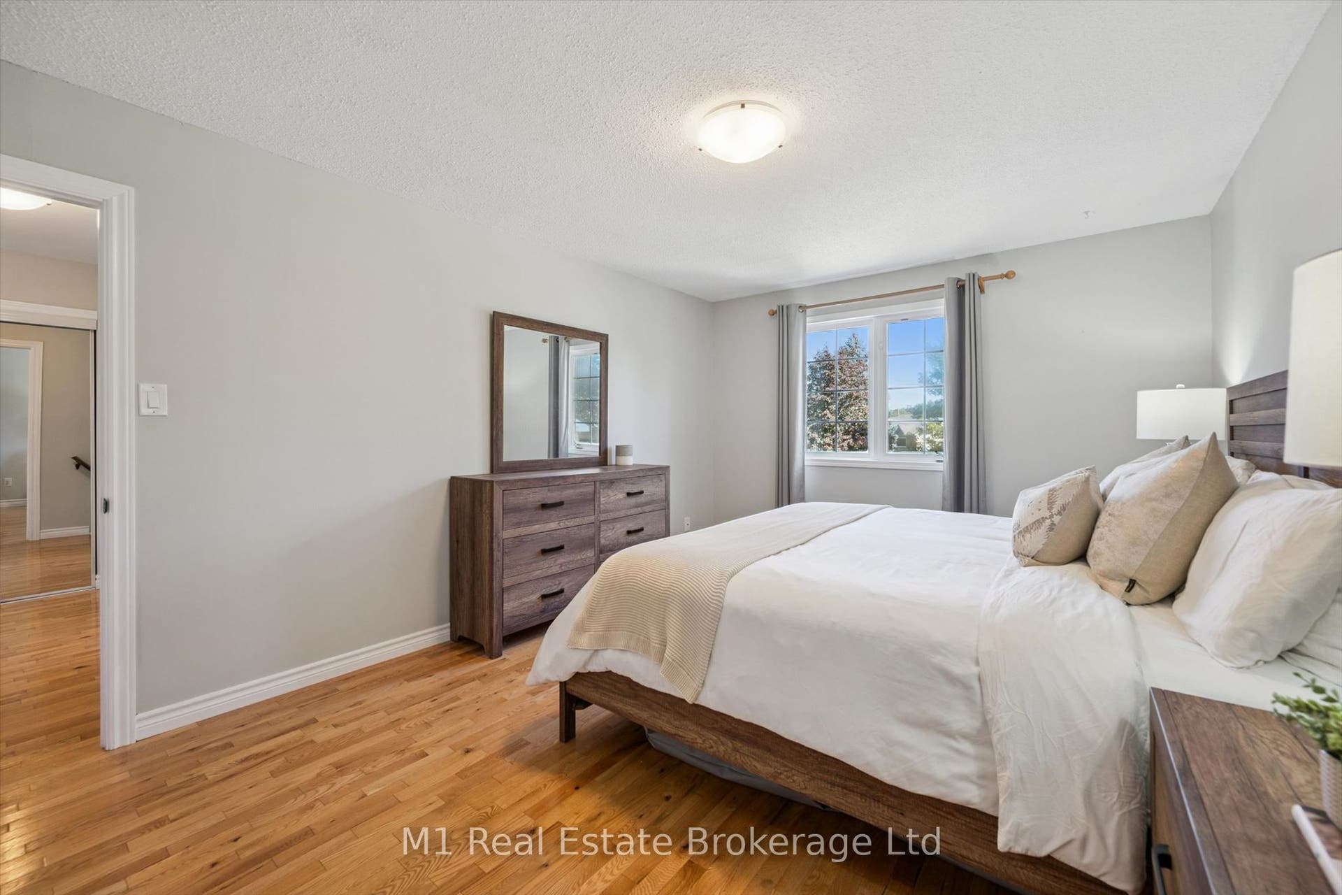 53 Johanna Drive, Cambridge, Waterloo ON N1S 4A4