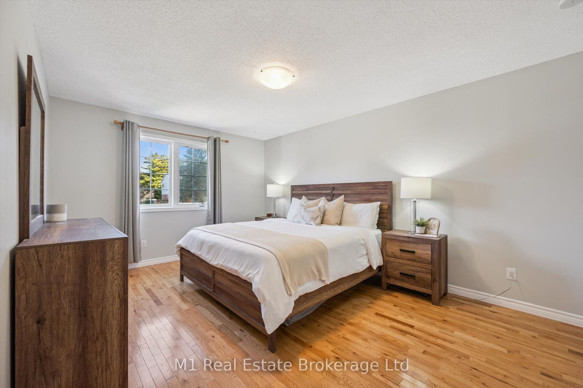53 Johanna Drive, Cambridge, Waterloo ON N1S 4A4