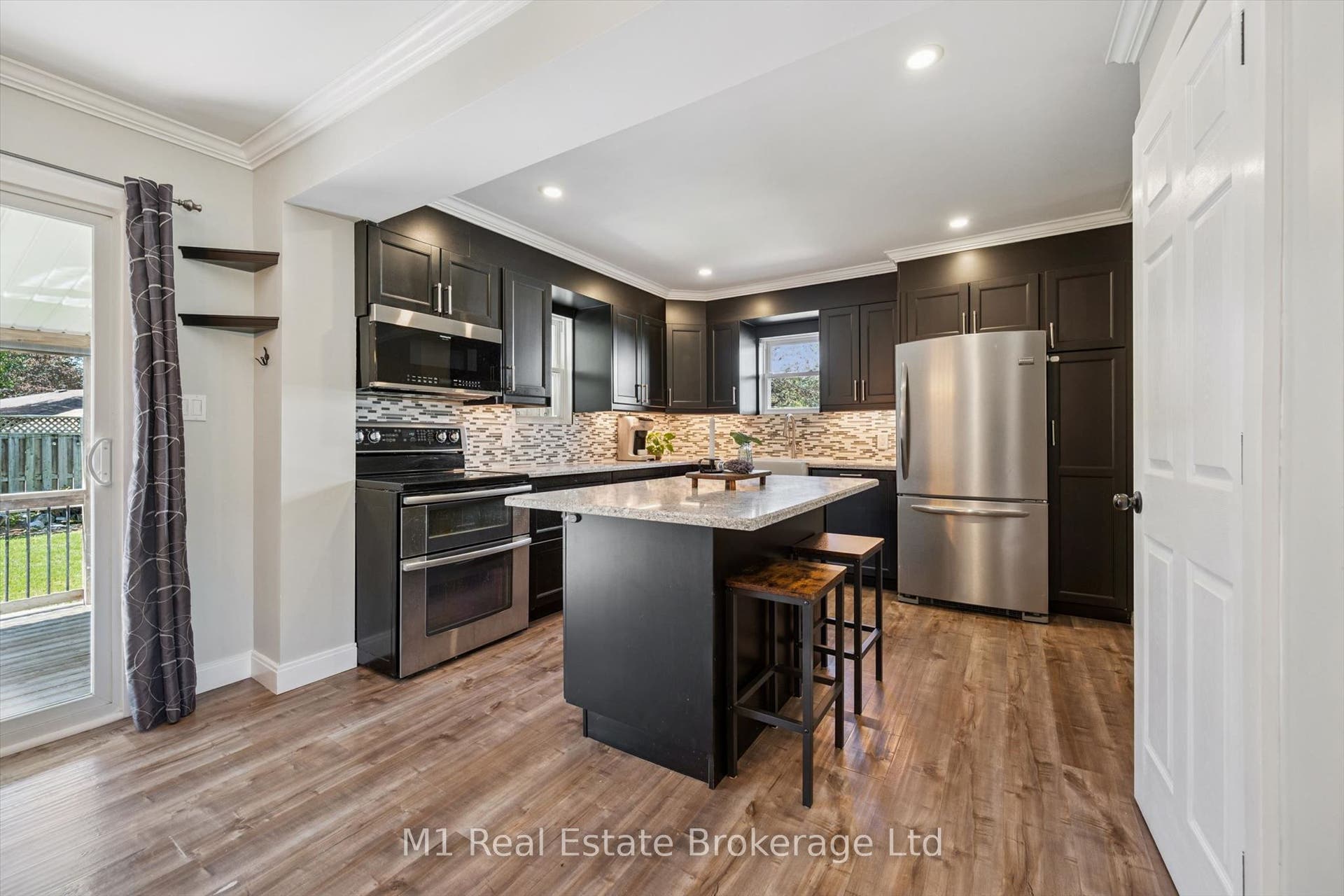 53 Johanna Drive, Cambridge, Waterloo ON N1S 4A4