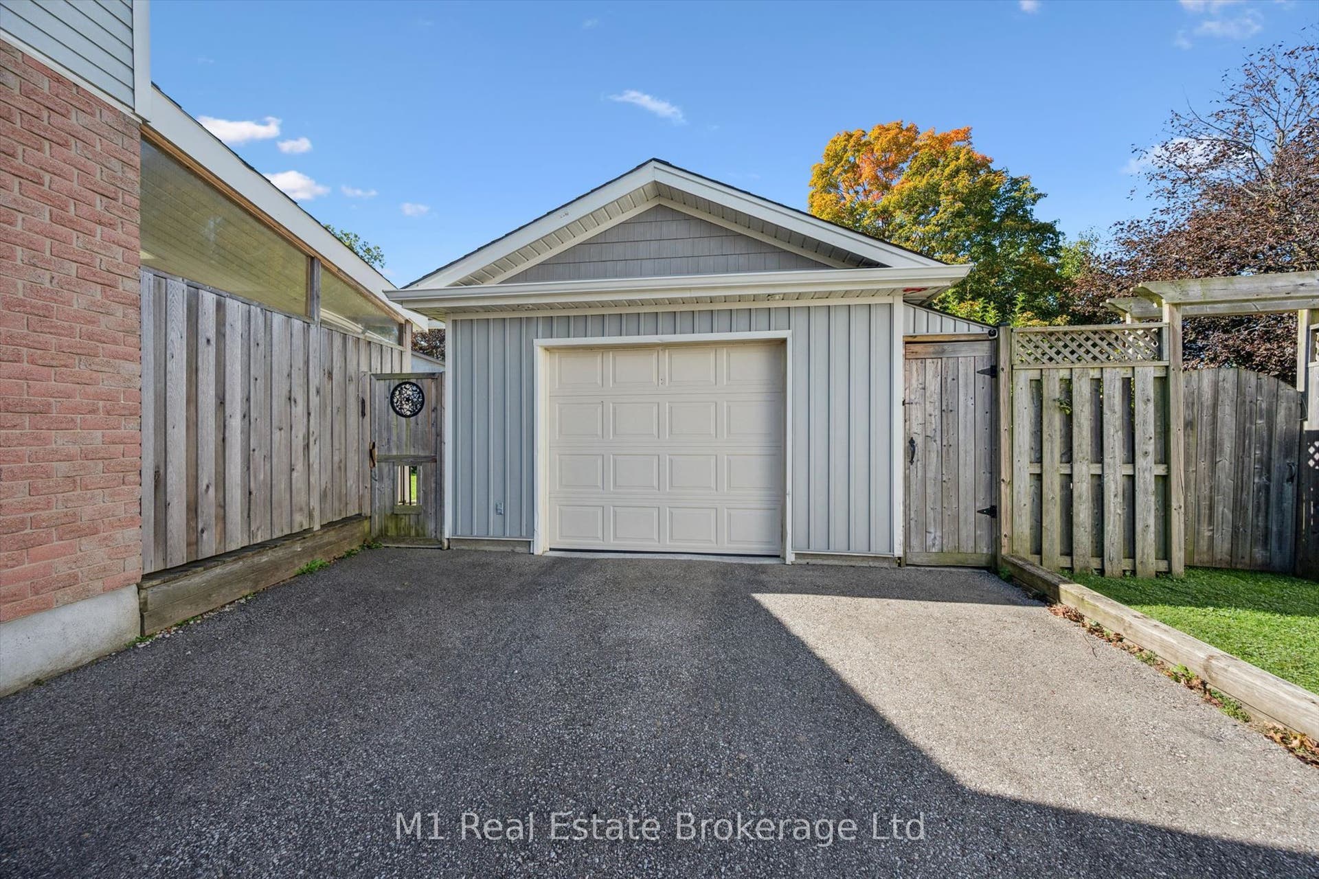 53 Johanna Drive, Cambridge, Waterloo ON N1S 4A4