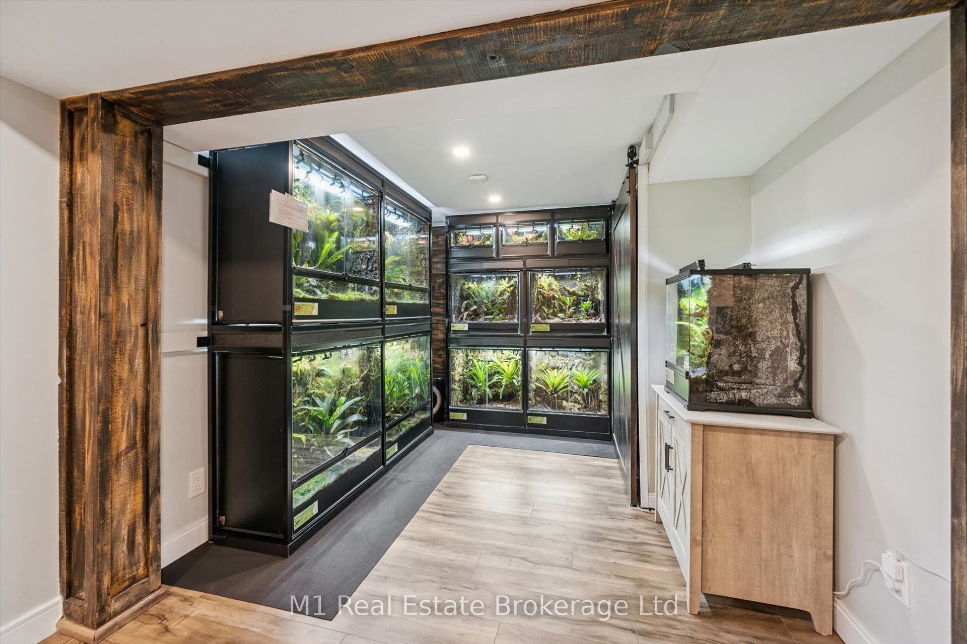 53 Johanna Drive, Cambridge, Waterloo ON N1S 4A4