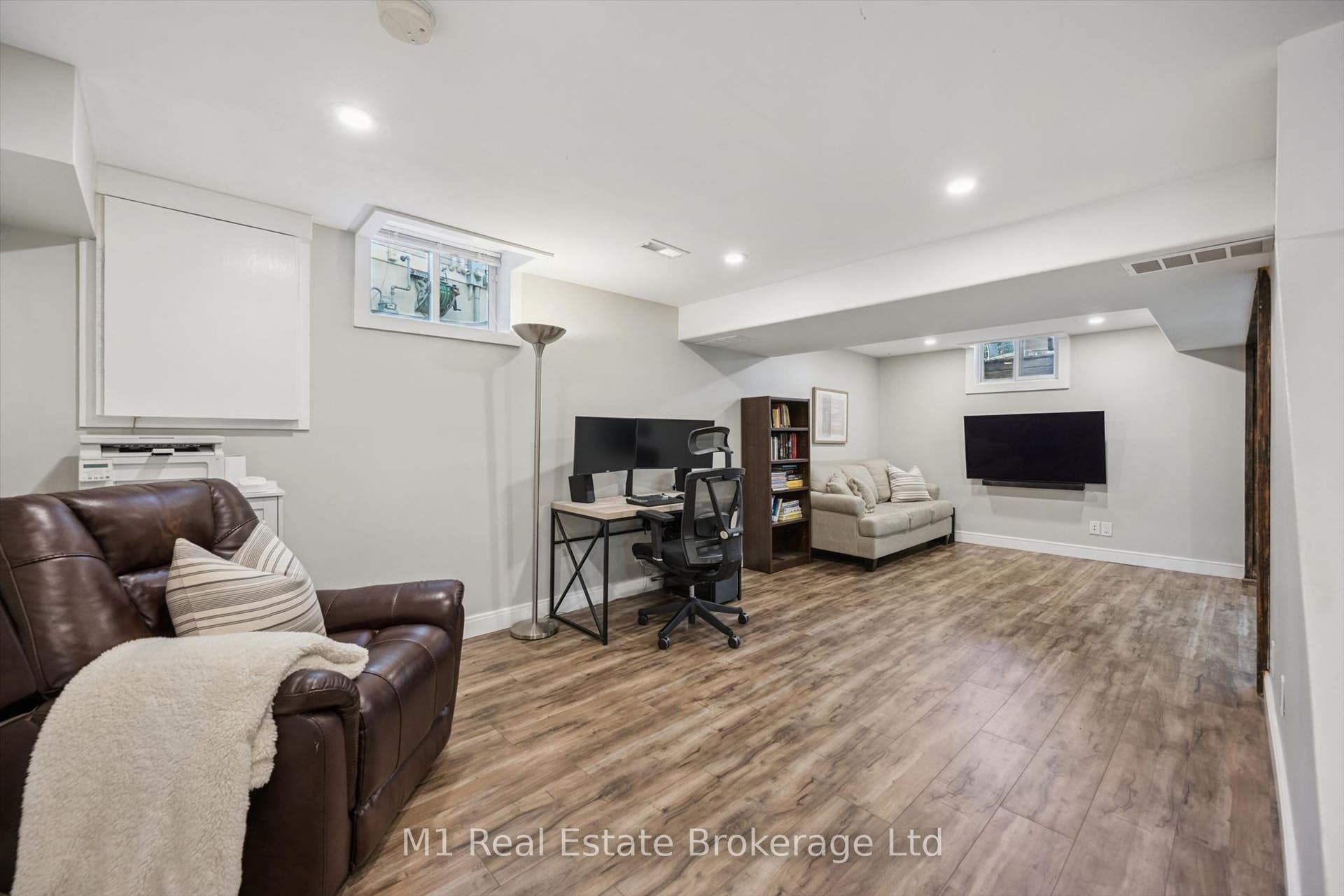 53 Johanna Drive, Cambridge, Waterloo ON N1S 4A4
