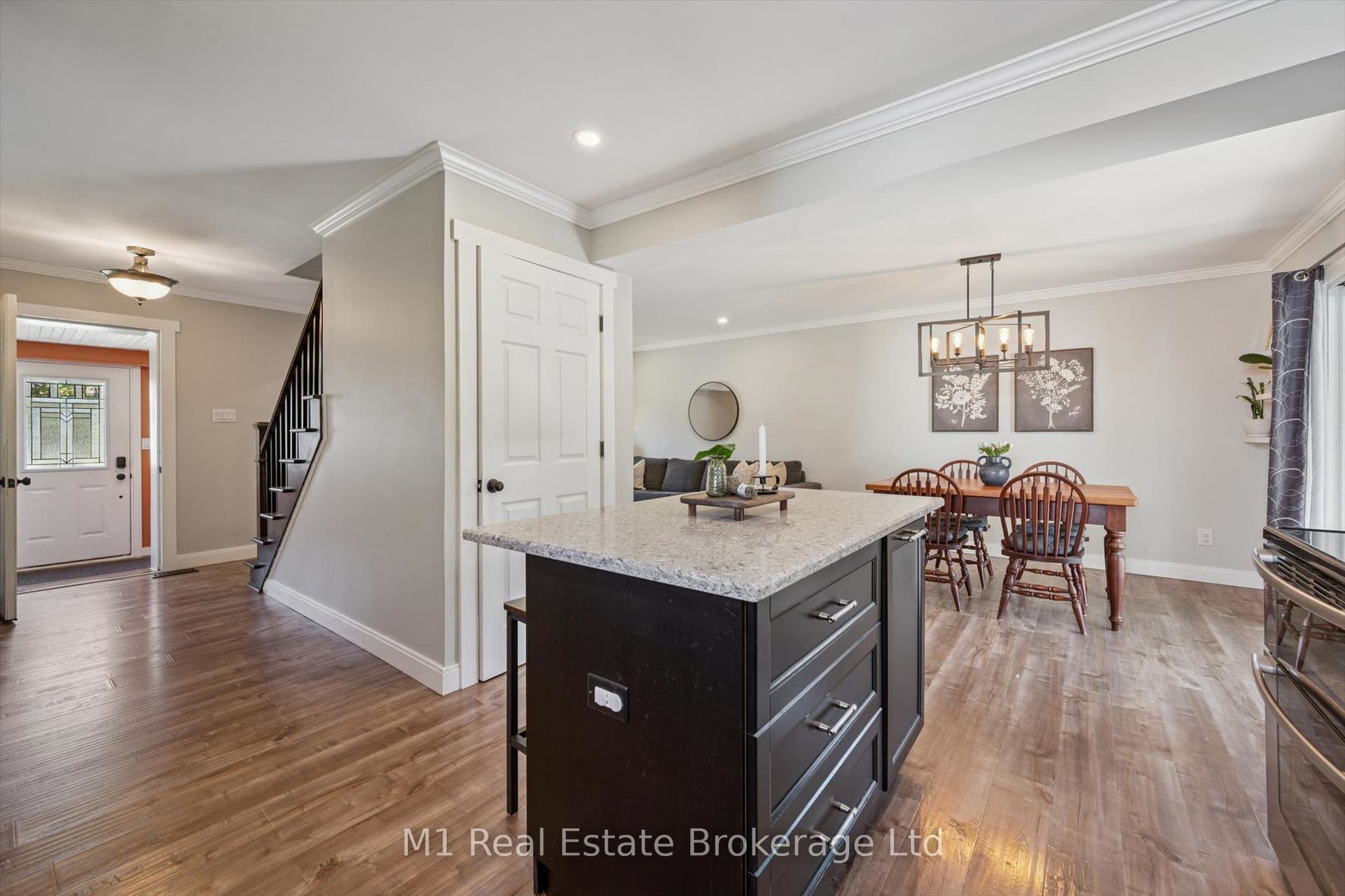 53 Johanna Drive, Cambridge, Waterloo ON N1S 4A4