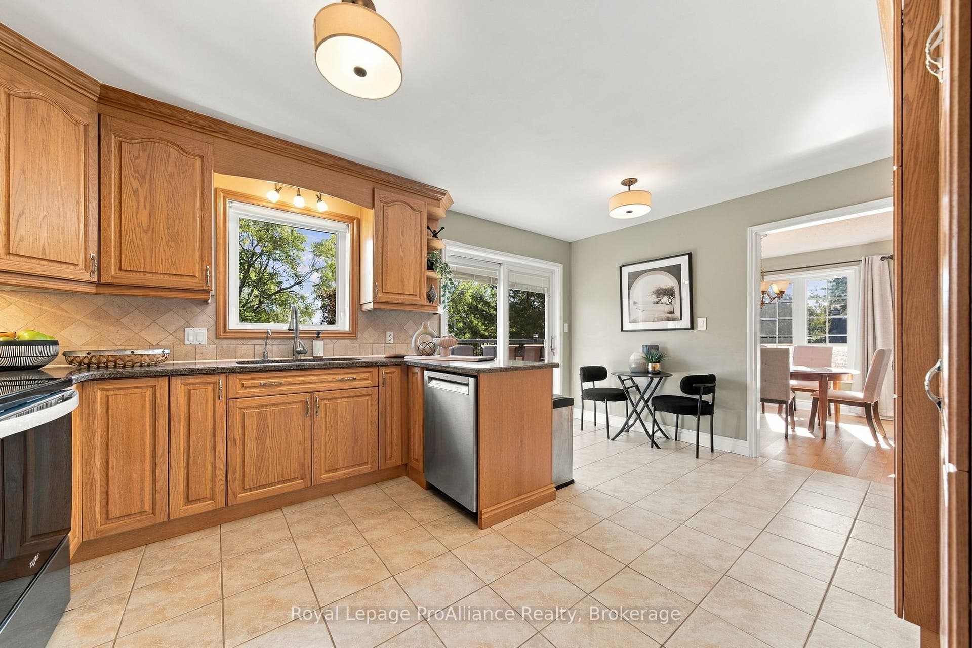 176 Ashley Street, Belleville, Hastings ON K0K 2B0