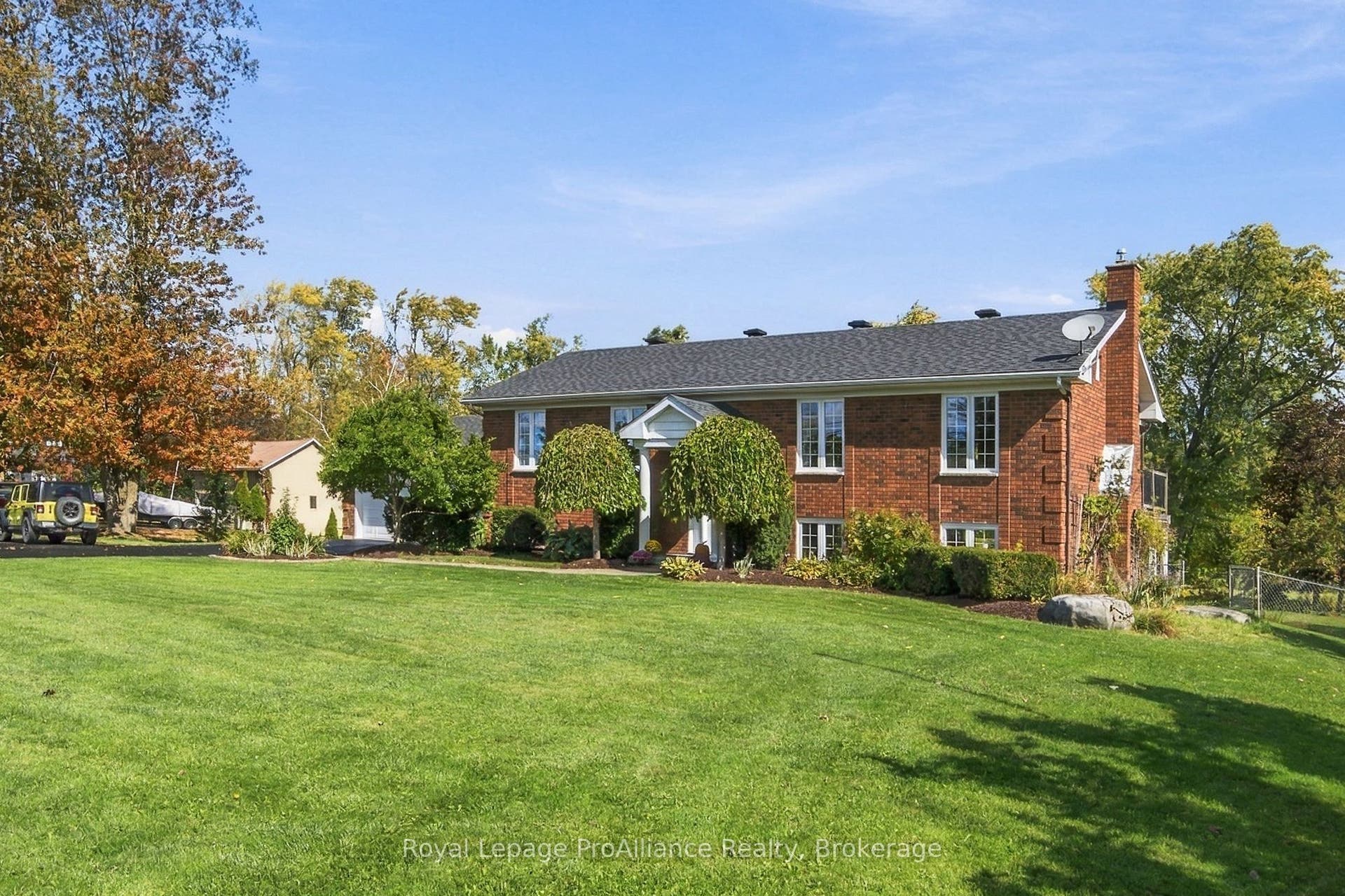 176 Ashley Street, Belleville, Hastings ON K0K 2B0