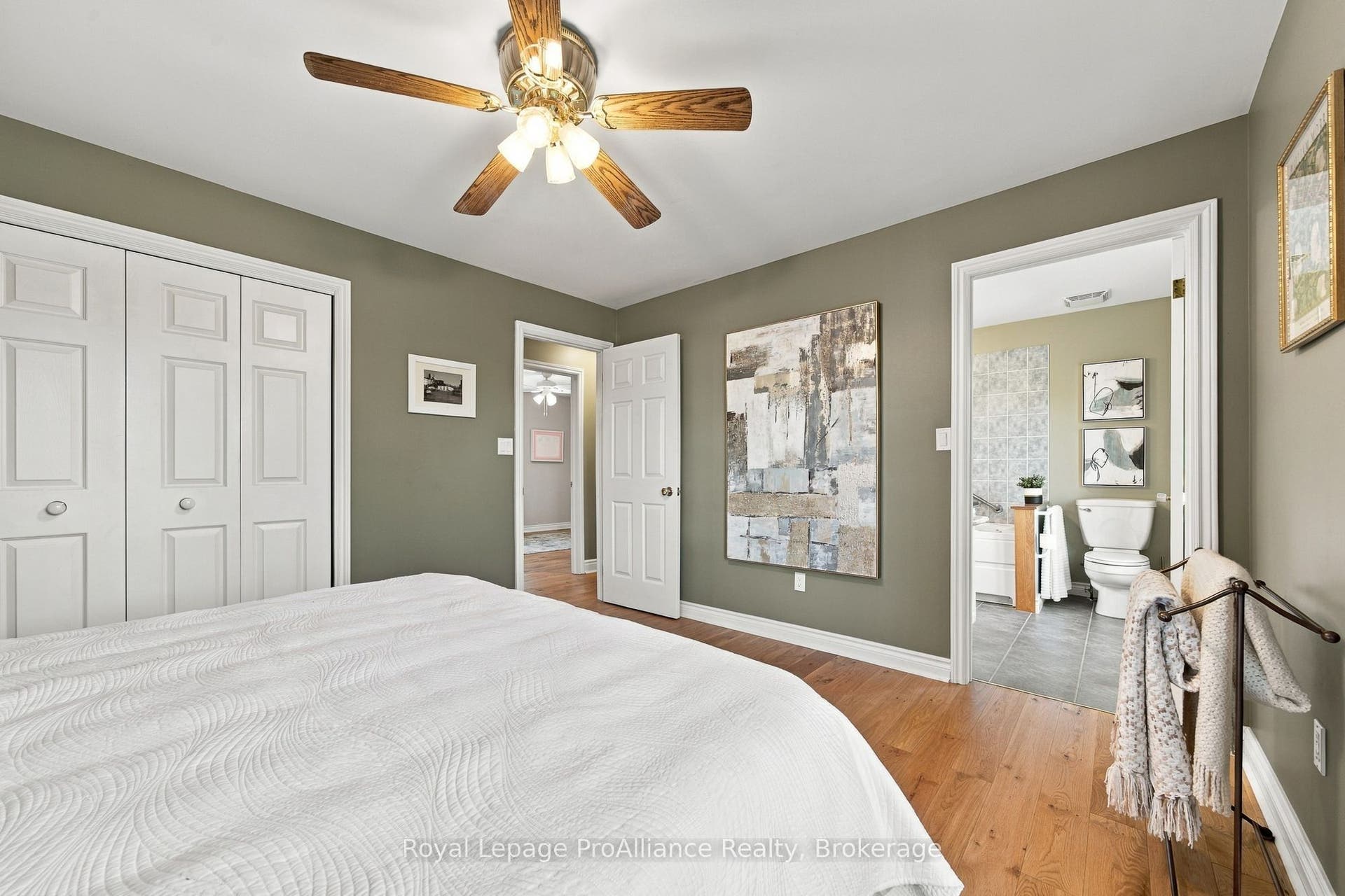 176 Ashley Street, Belleville, Hastings ON K0K 2B0
