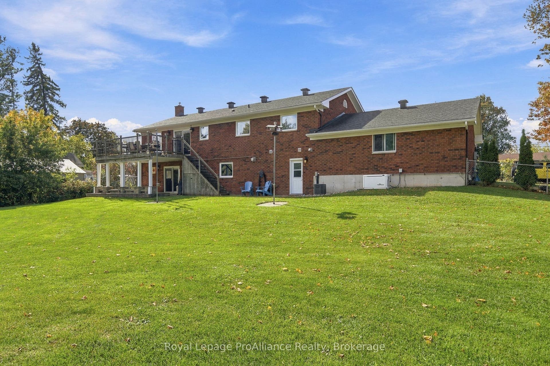 176 Ashley Street, Belleville, Hastings ON K0K 2B0