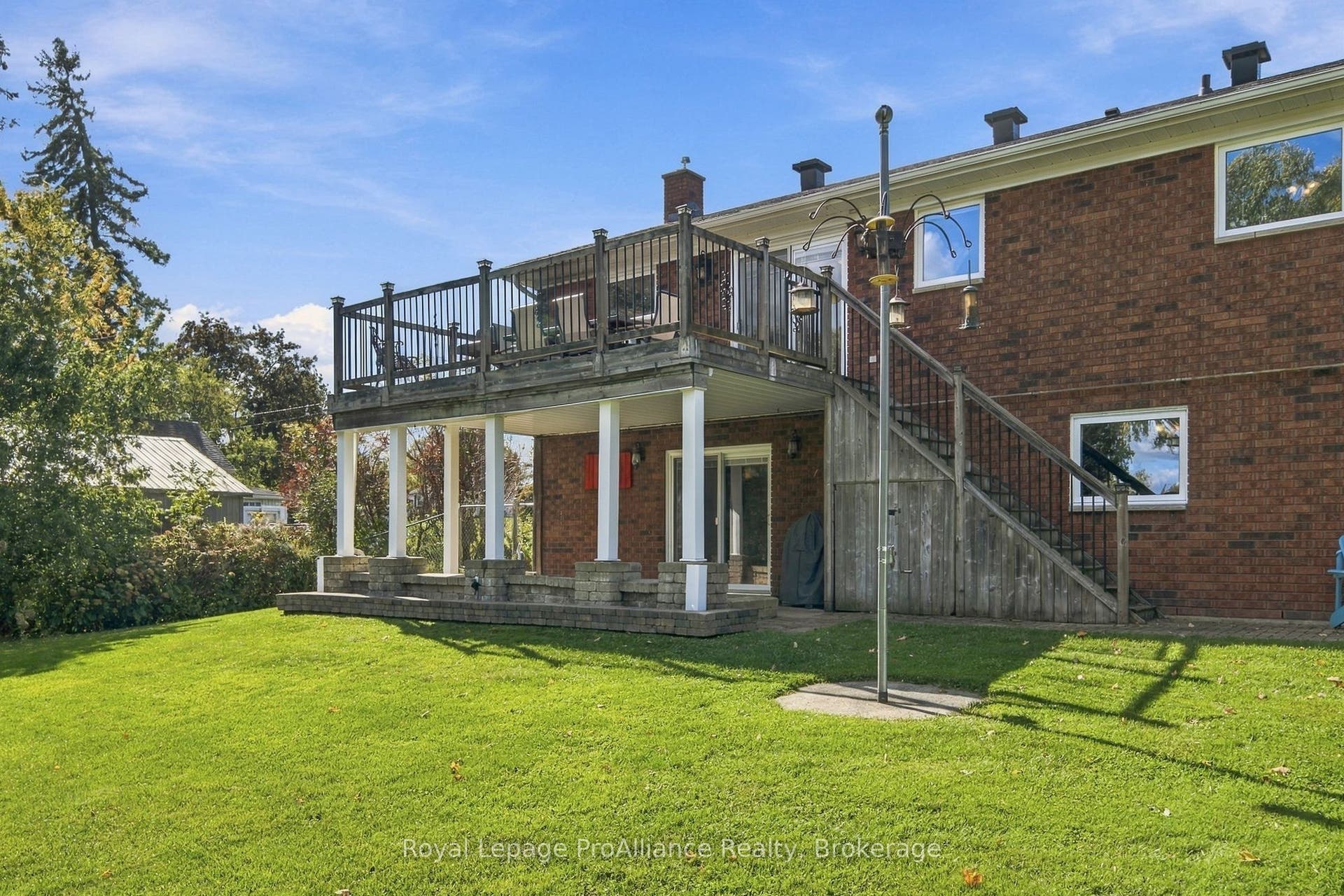 176 Ashley Street, Belleville, Hastings ON K0K 2B0