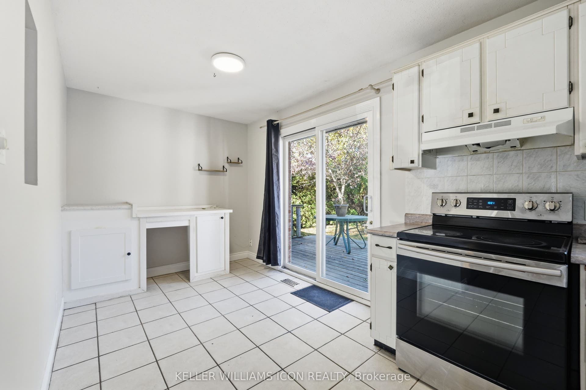 103 Harris Place, Meadowlands - Crestview And Area, Ottawa ON K2G 2P7
