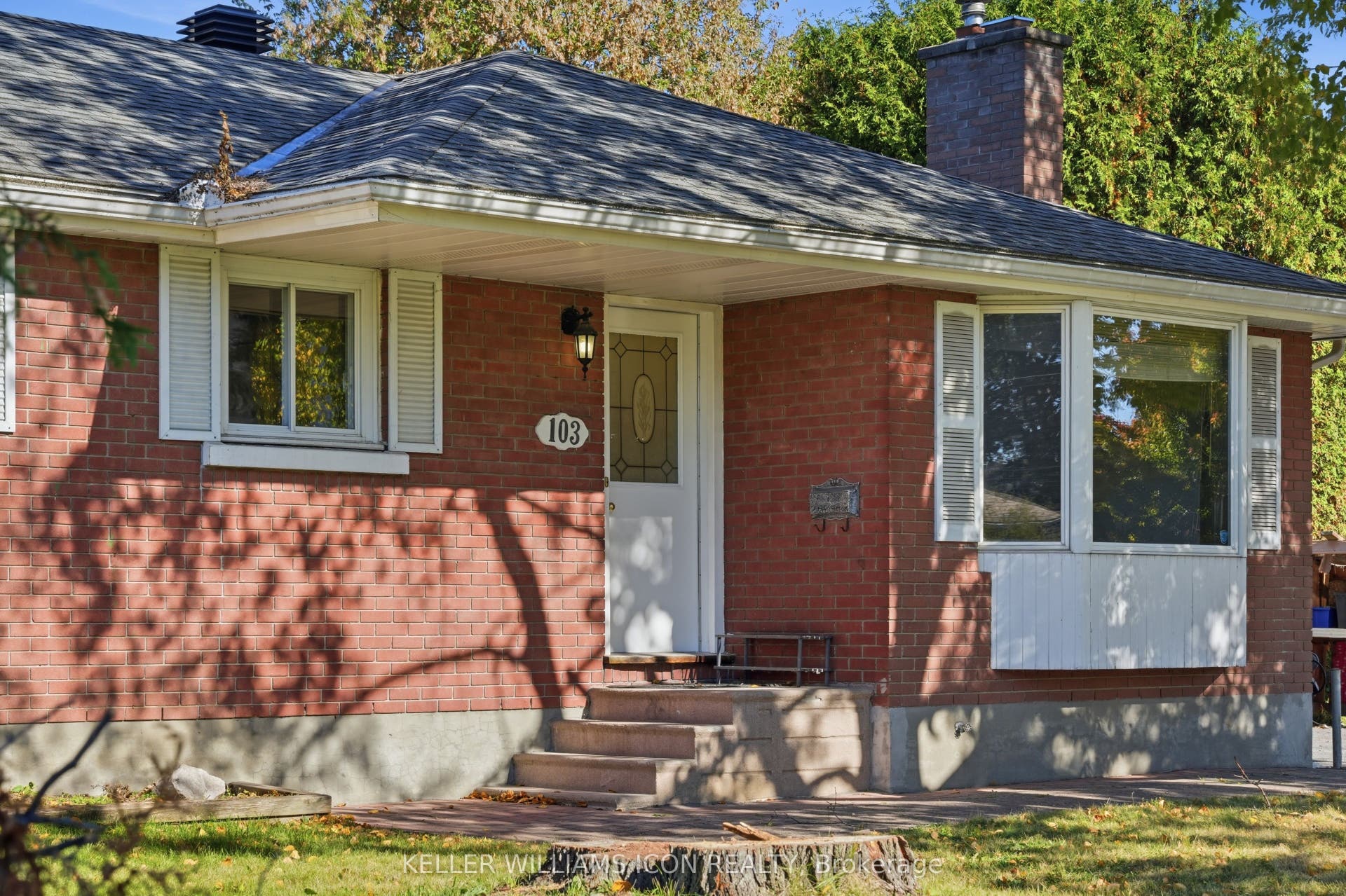 103 Harris Place, Meadowlands - Crestview And Area, Ottawa ON K2G 2P7