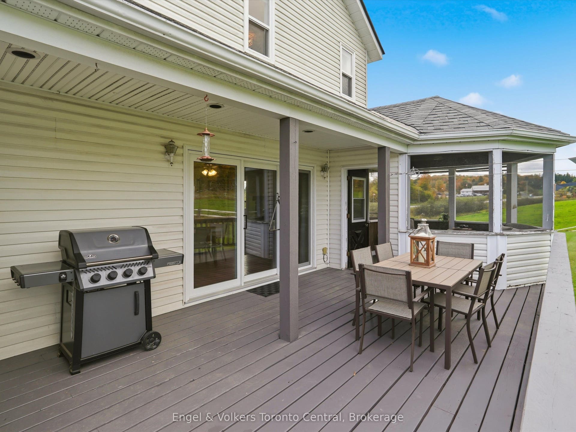 Expanded deck for indoor outdoor living