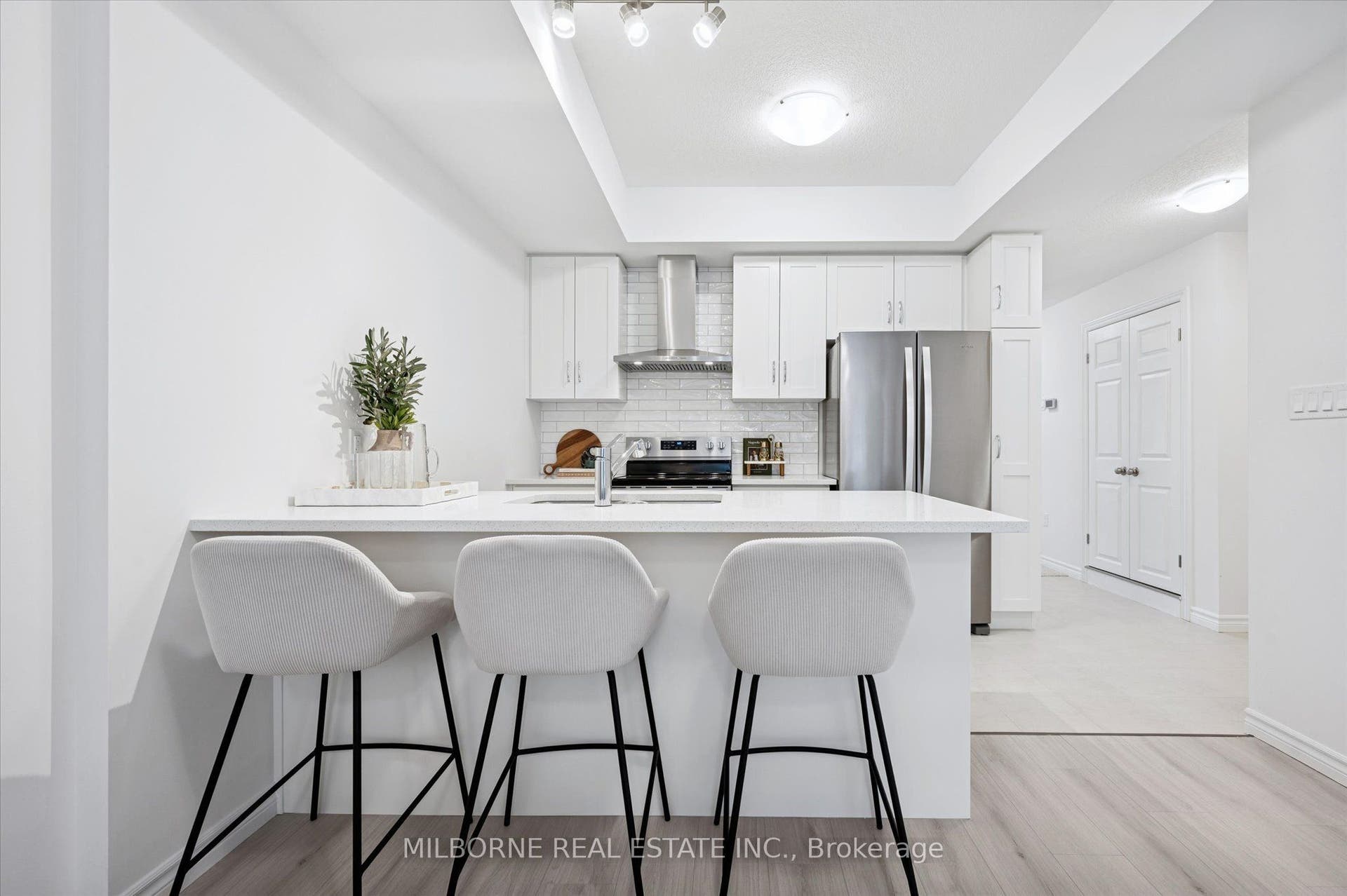 14 Thatcher Drive, Guelph, Wellington ON N1L 0R8