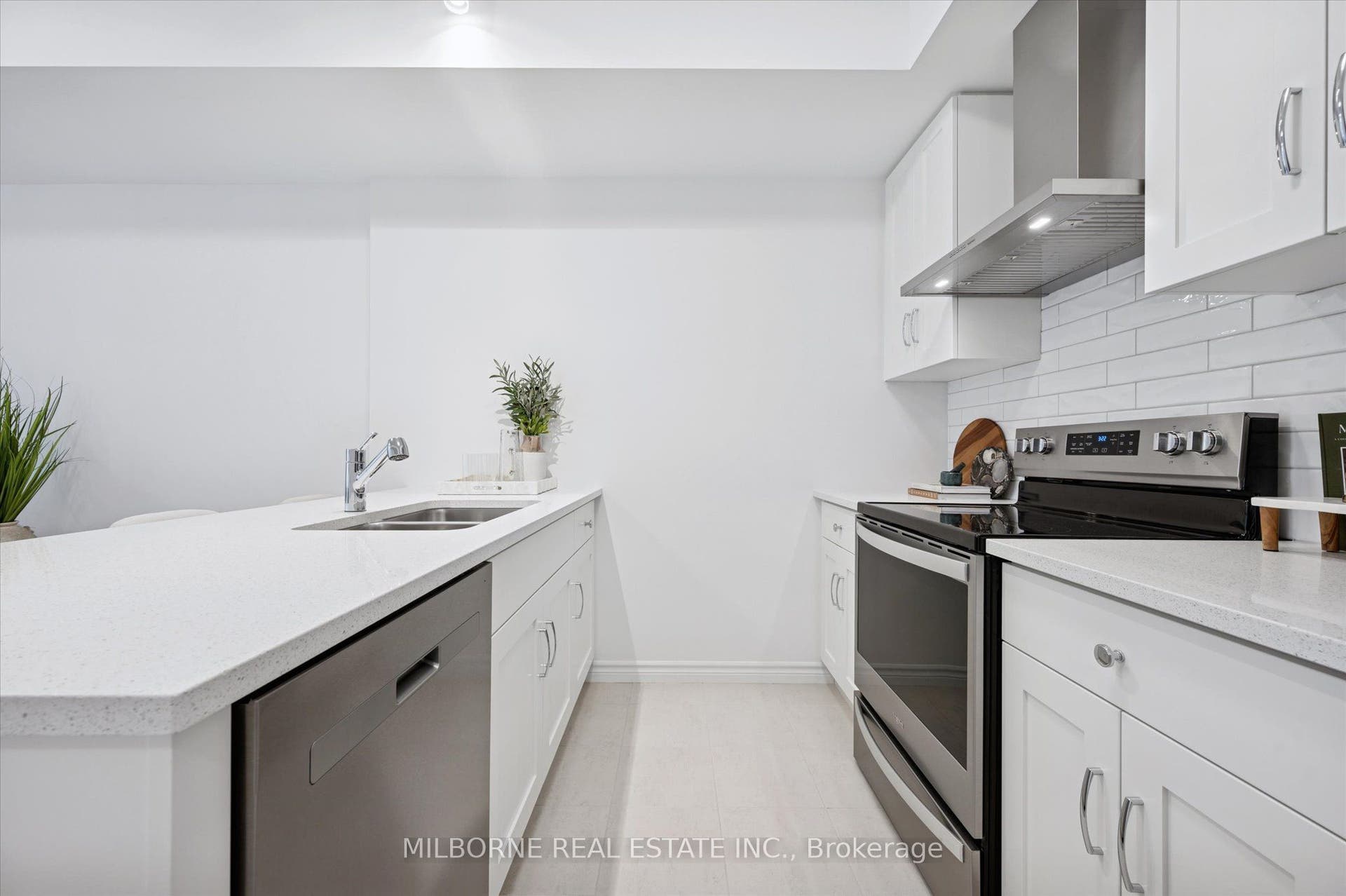 14 Thatcher Drive, Guelph, Wellington ON N1L 0R8