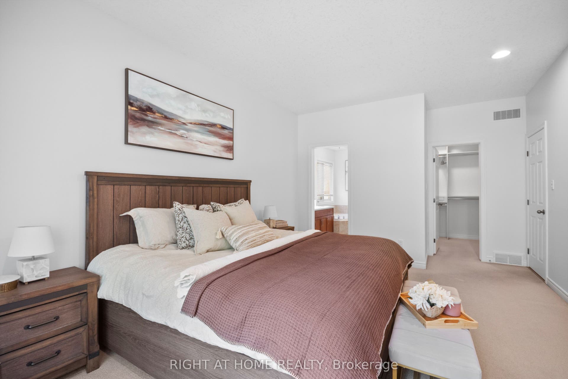 169 West Rivertrace Walk, London North, Middlesex ON N6G 5J9