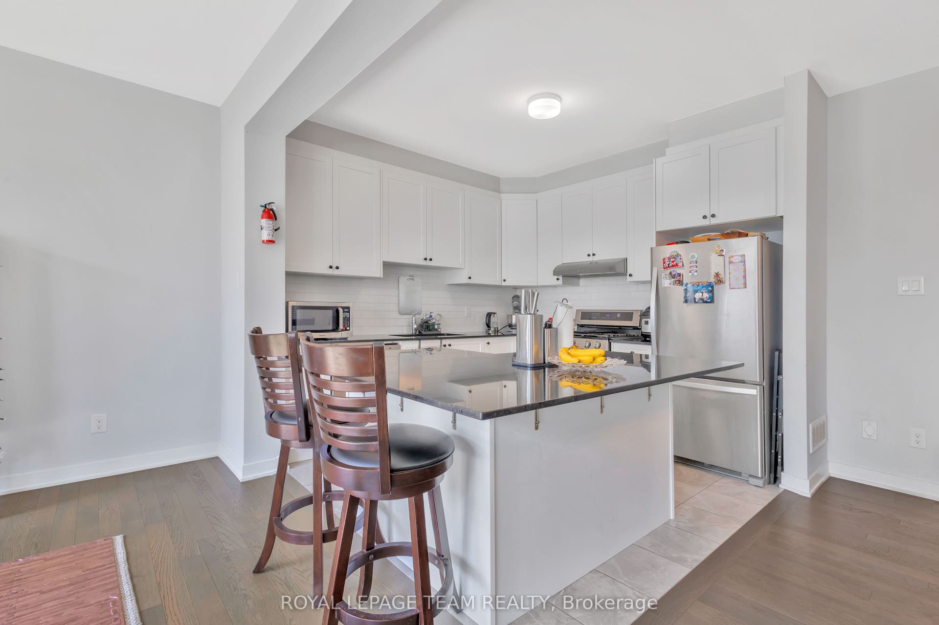 2501 Watercolours Way, Barrhaven, Ottawa ON K2J 7B1 2501 Watercolours Way, Barrhaven, Ottawa ON K2J 7B1