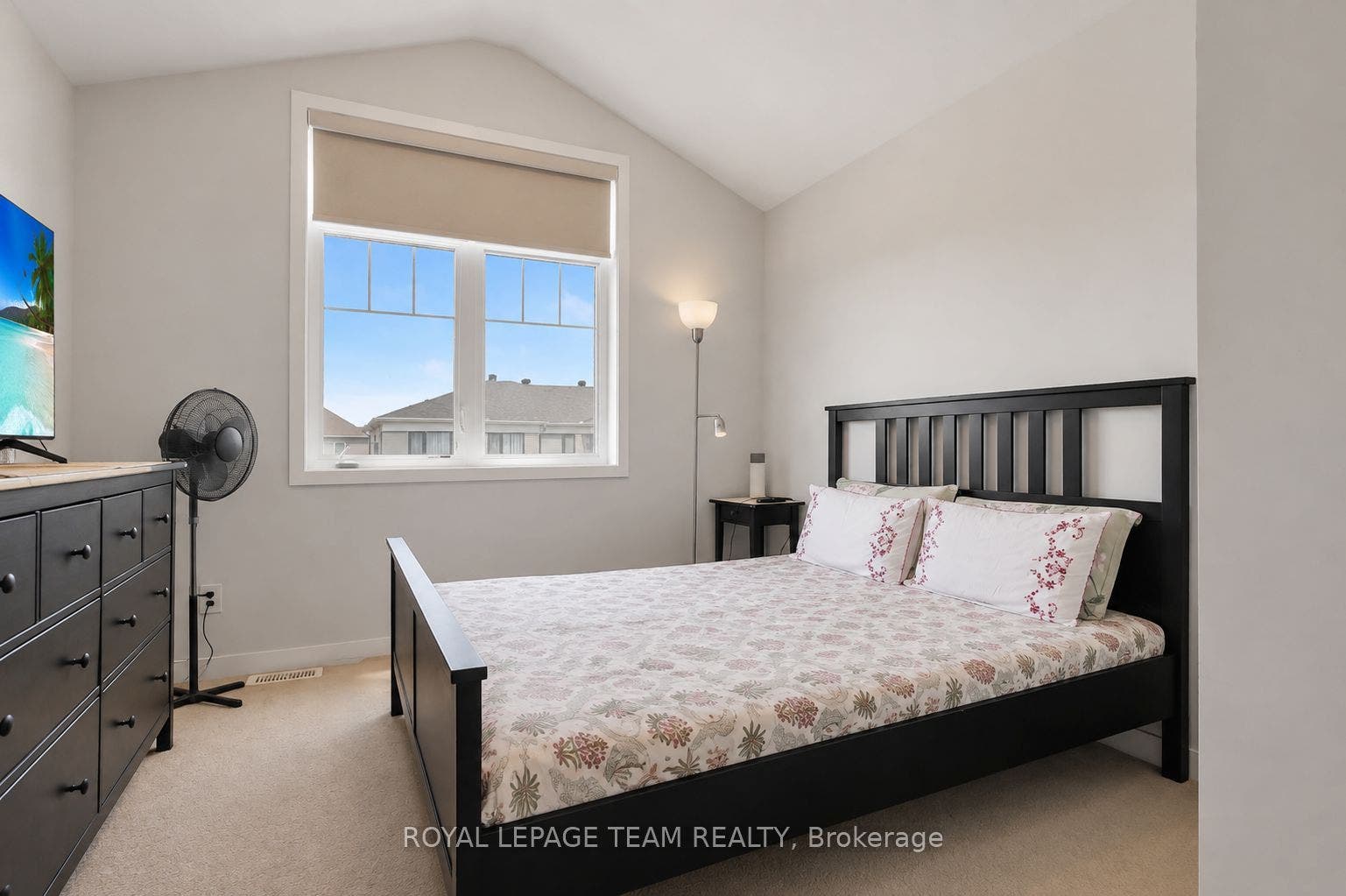 2501 Watercolours Way, Barrhaven, Ottawa ON K2J 7B1 2501 Watercolours Way, Barrhaven, Ottawa ON K2J 7B1