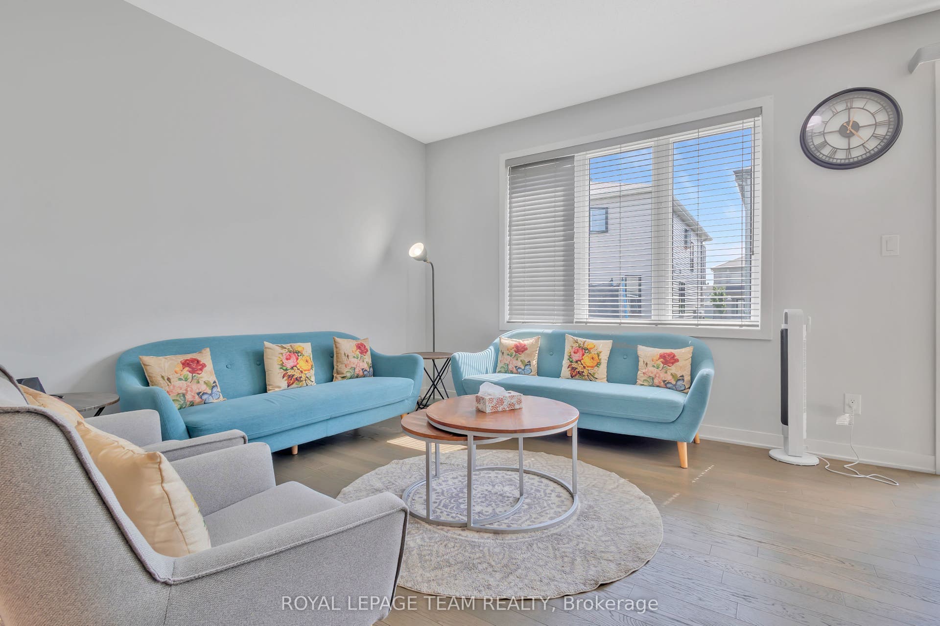 2501 Watercolours Way, Barrhaven, Ottawa ON K2J 7B1 2501 Watercolours Way, Barrhaven, Ottawa ON K2J 7B1