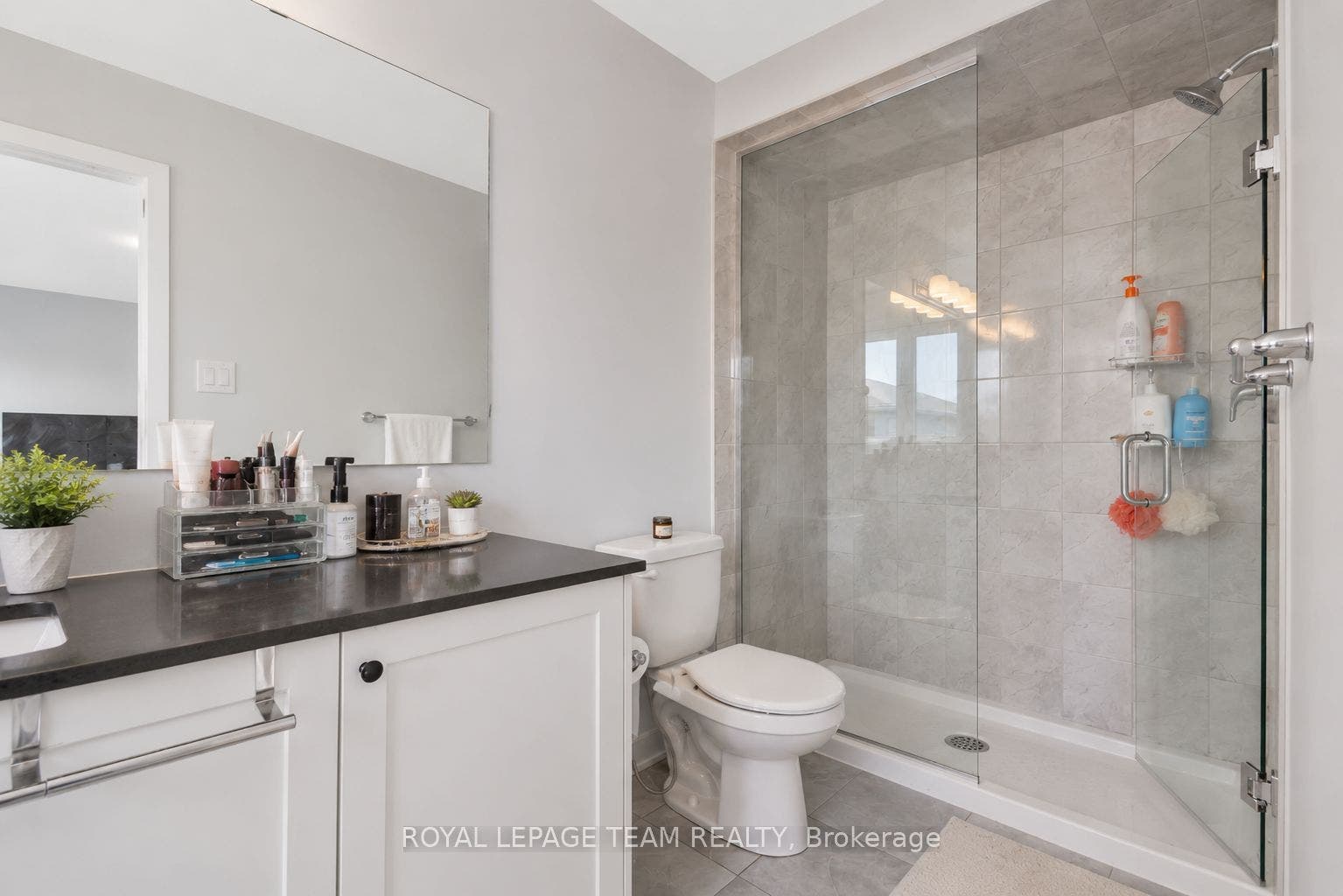 2501 Watercolours Way, Barrhaven, Ottawa ON K2J 7B1 2501 Watercolours Way, Barrhaven, Ottawa ON K2J 7B1