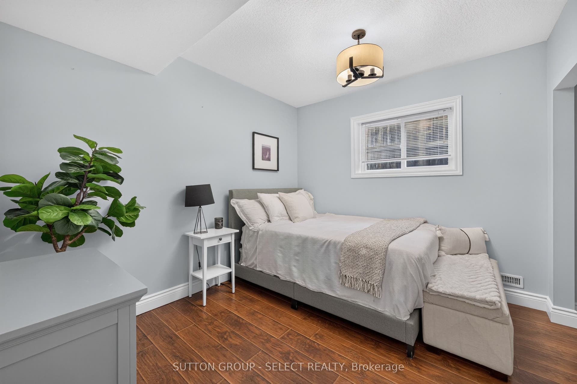 1801 Seymour Crescent, London North, Middlesex ON N6G 5N4
