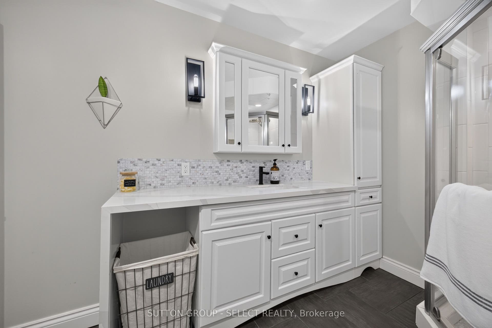 1801 Seymour Crescent, London North, Middlesex ON N6G 5N4