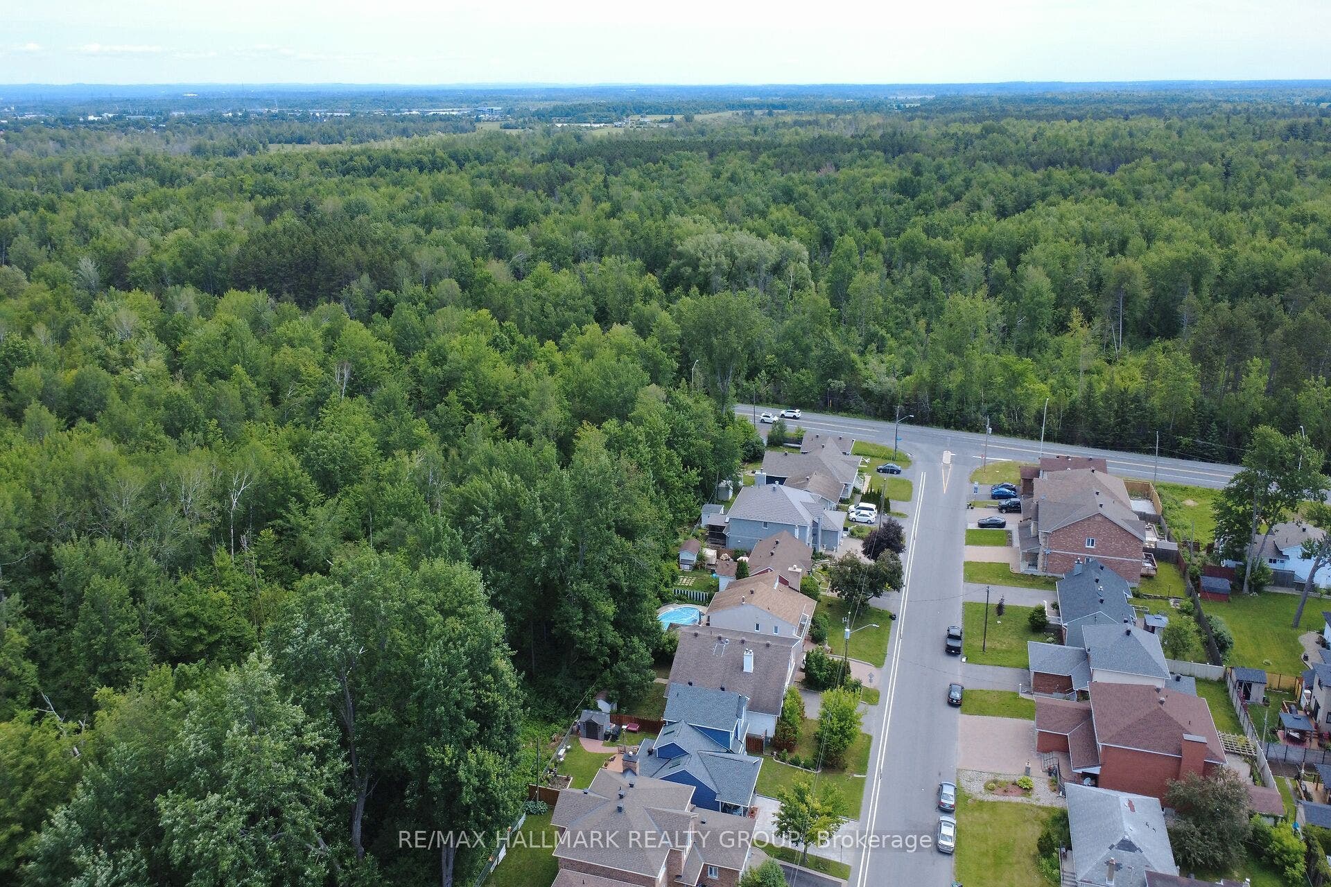 1965 Rosebella Avenue, Blossom Park - Airport And Area, Ottawa ON K1T 1G6