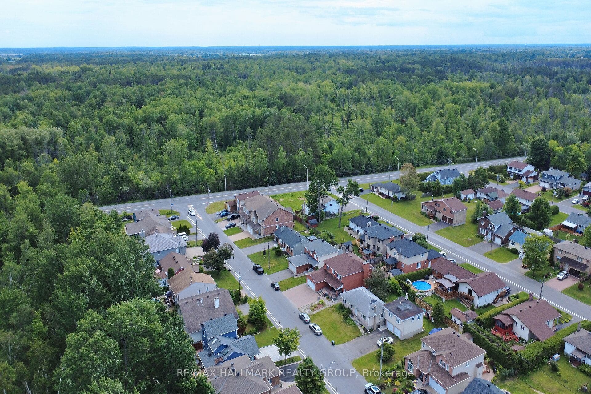 1965 Rosebella Avenue, Blossom Park - Airport And Area, Ottawa ON K1T 1G6