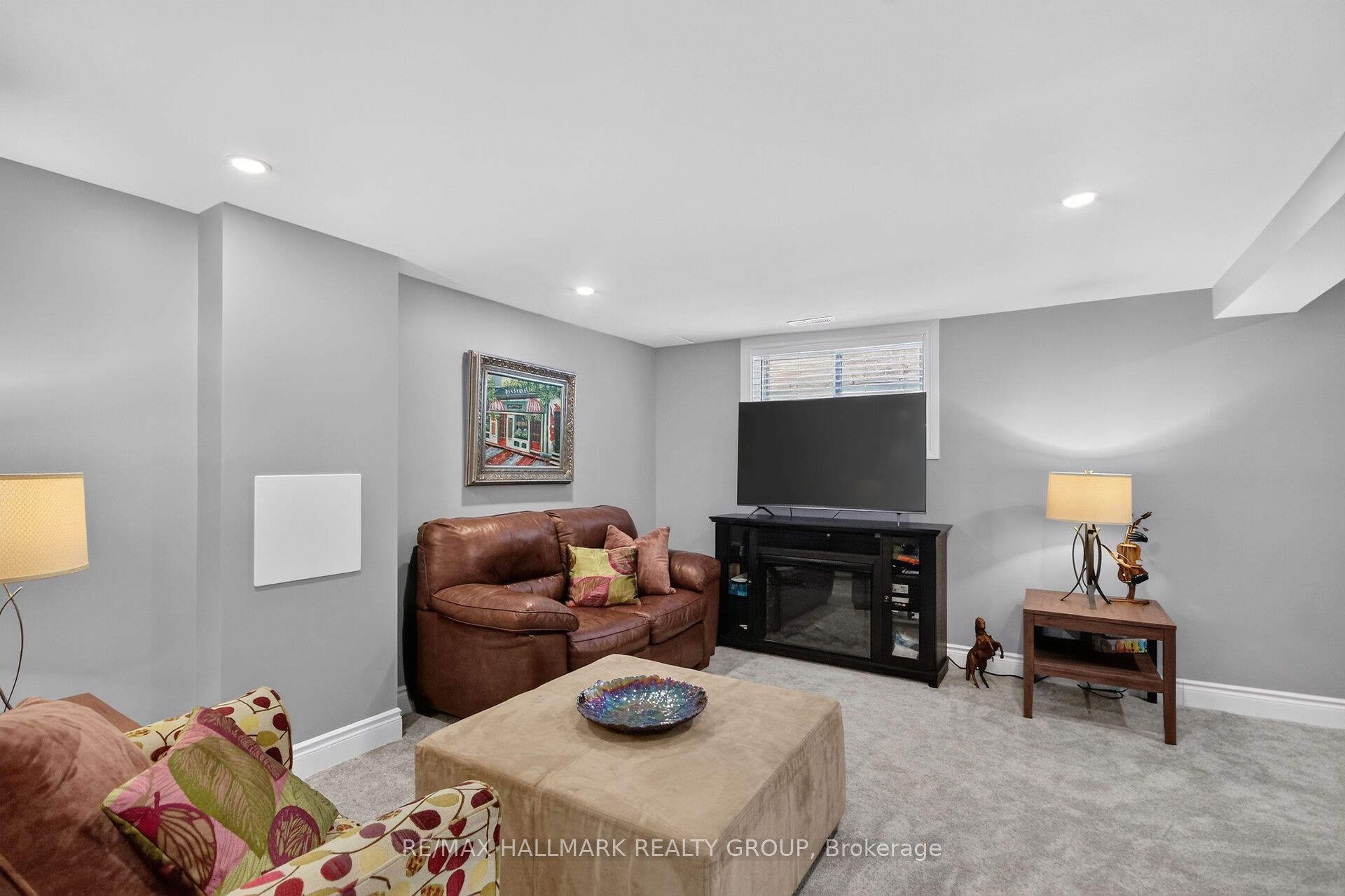 1965 Rosebella Avenue, Blossom Park - Airport And Area, Ottawa ON K1T 1G6