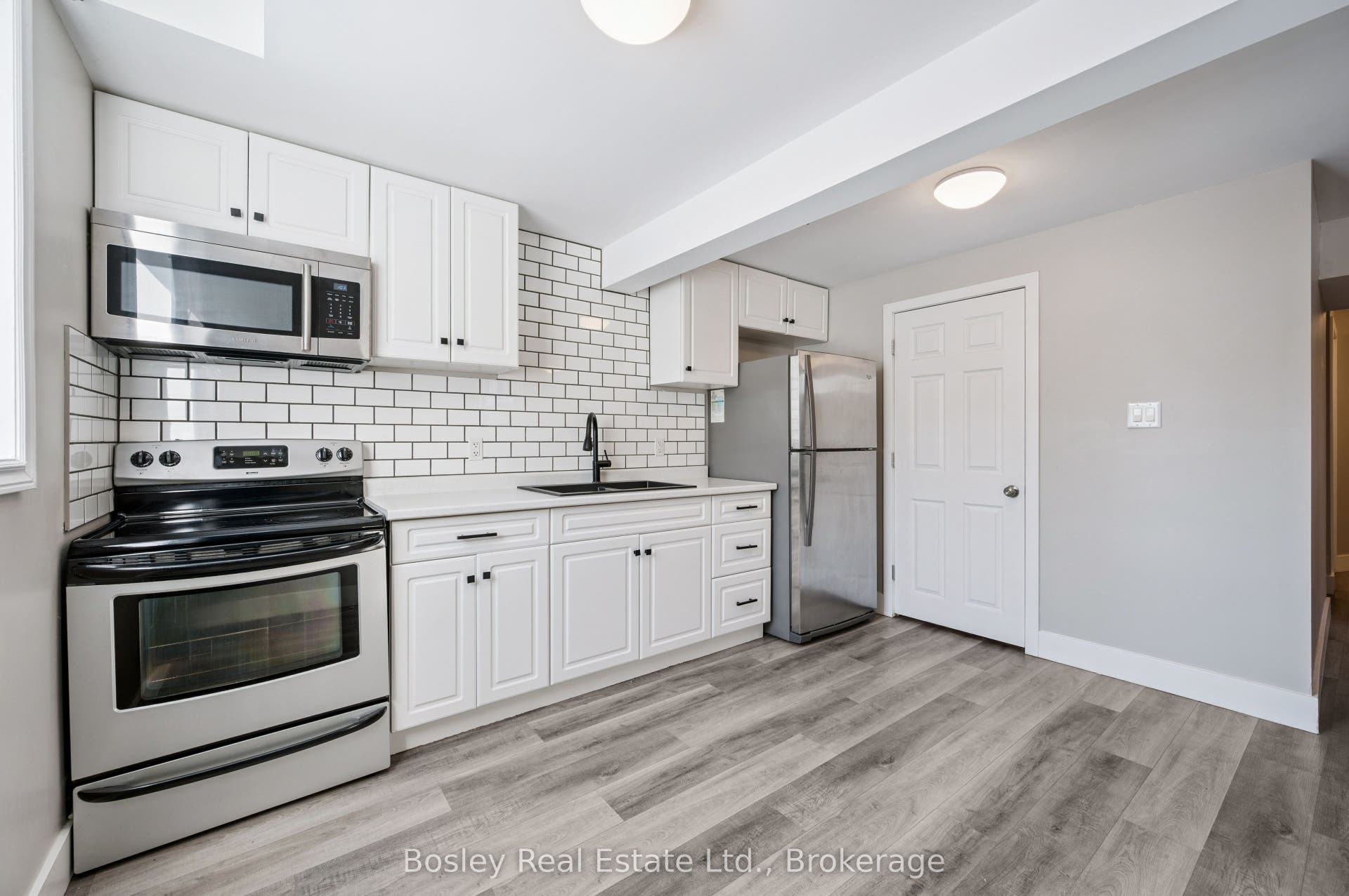 317 Grange Road, Guelph, Wellington ON N1E 7B5