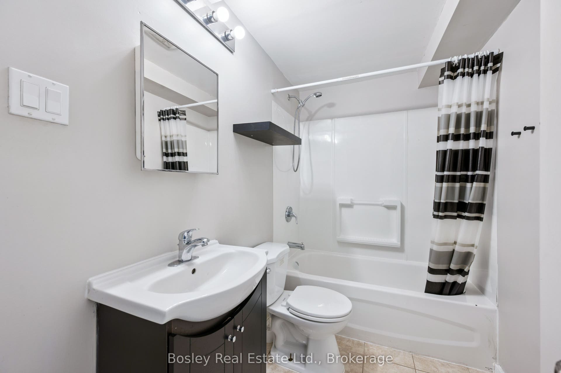 317 Grange Road, Guelph, Wellington ON N1E 7B5