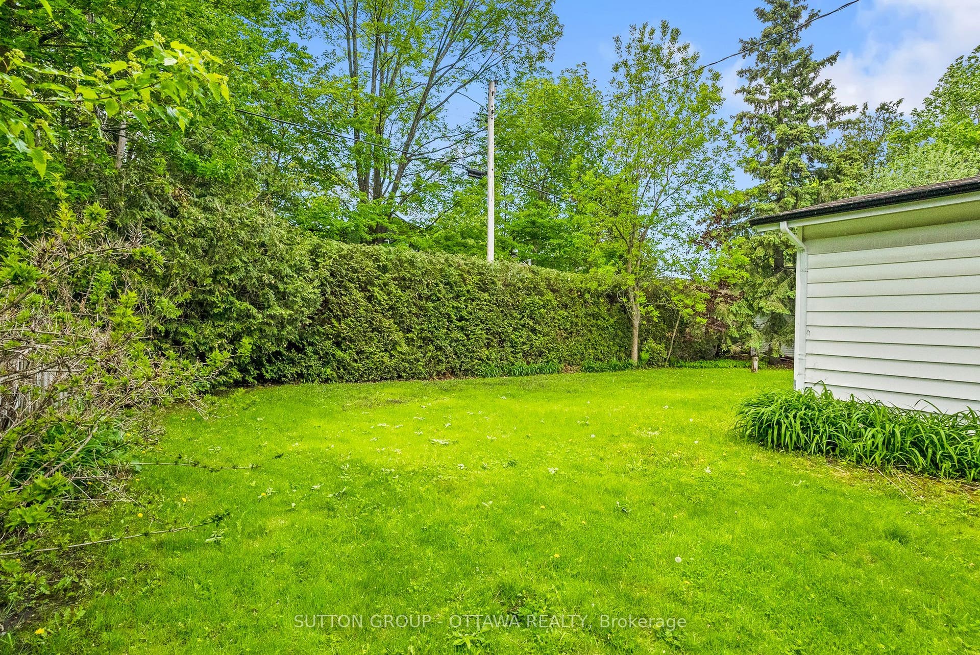 45 Larkspur Drive, Bells Corners And South To Fallowfield, Ottawa ON K2H 6K8 45 Larkspur Drive, Bells Corners And South To Fallowfield, Ottawa ON K2H 6K8