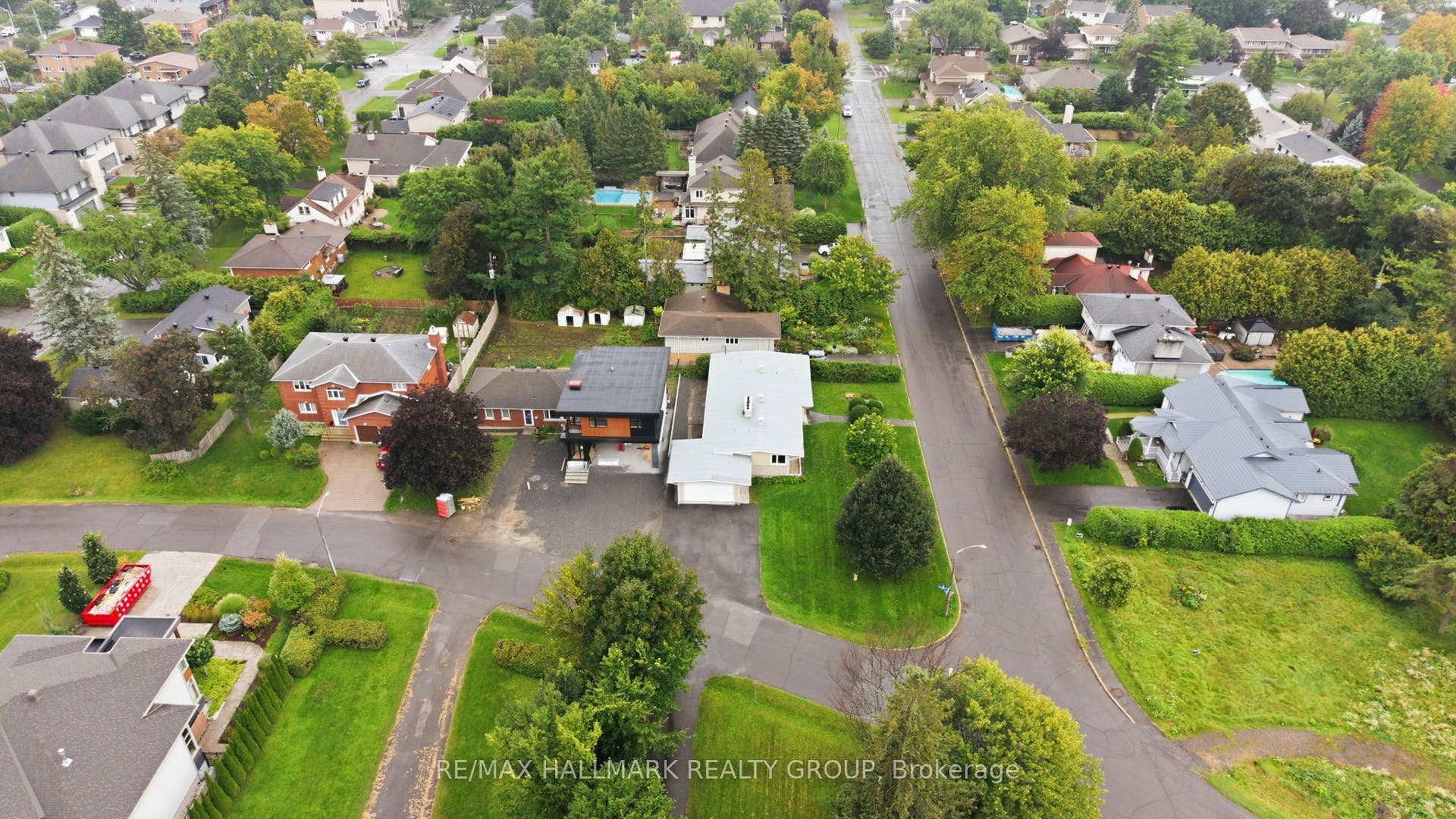 855 Mountainview Avenue, Britannia Heights - Queensway Terrace N And Area, Ottawa ON K2B 5G1 855 Mountainview Avenue, Britannia Heights - Queensway Terrace N And Area, Ottawa ON K2B 5G1