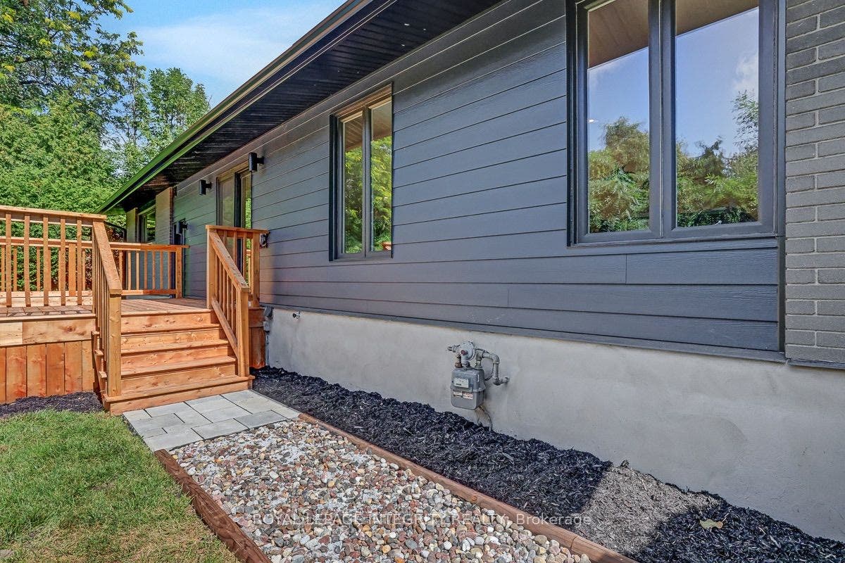 8 Brian Crescent, Qualicum - Bruce Farm - Greenbelt And Area, Ottawa ON K2H 6X3