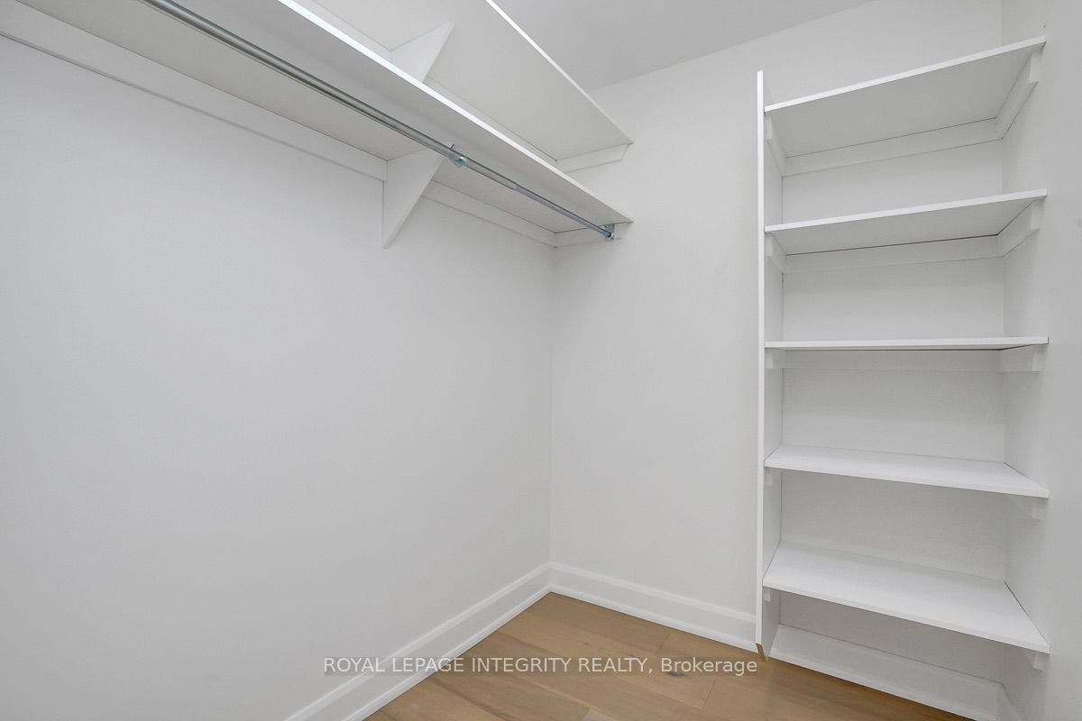 8 Brian Crescent, Qualicum - Bruce Farm - Greenbelt And Area, Ottawa ON K2H 6X3