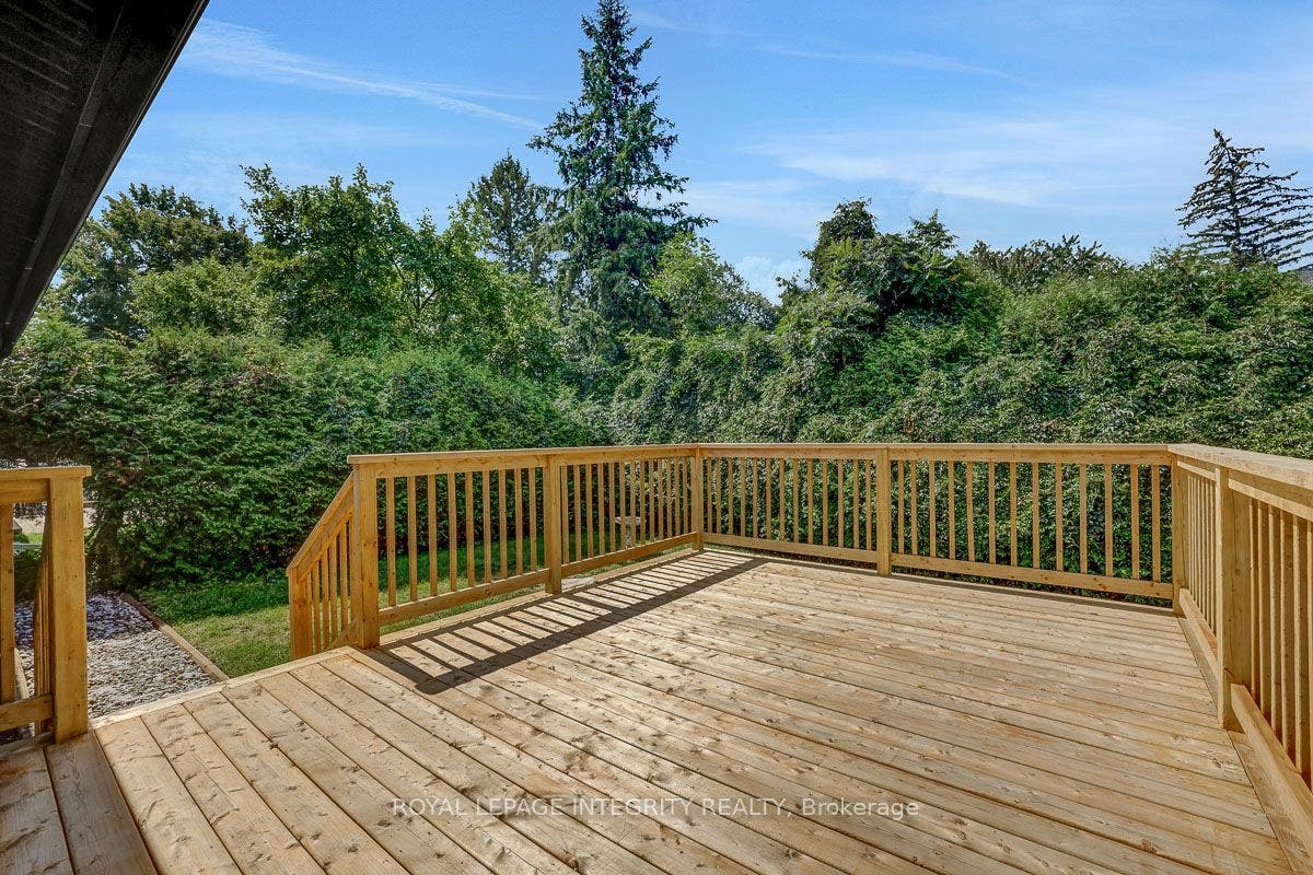 8 Brian Crescent, Qualicum - Bruce Farm - Greenbelt And Area, Ottawa ON K2H 6X3