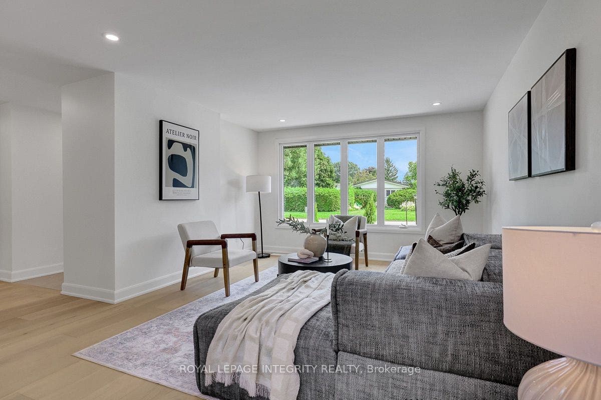 8 Brian Crescent, Qualicum - Bruce Farm - Greenbelt And Area, Ottawa ON K2H 6X3