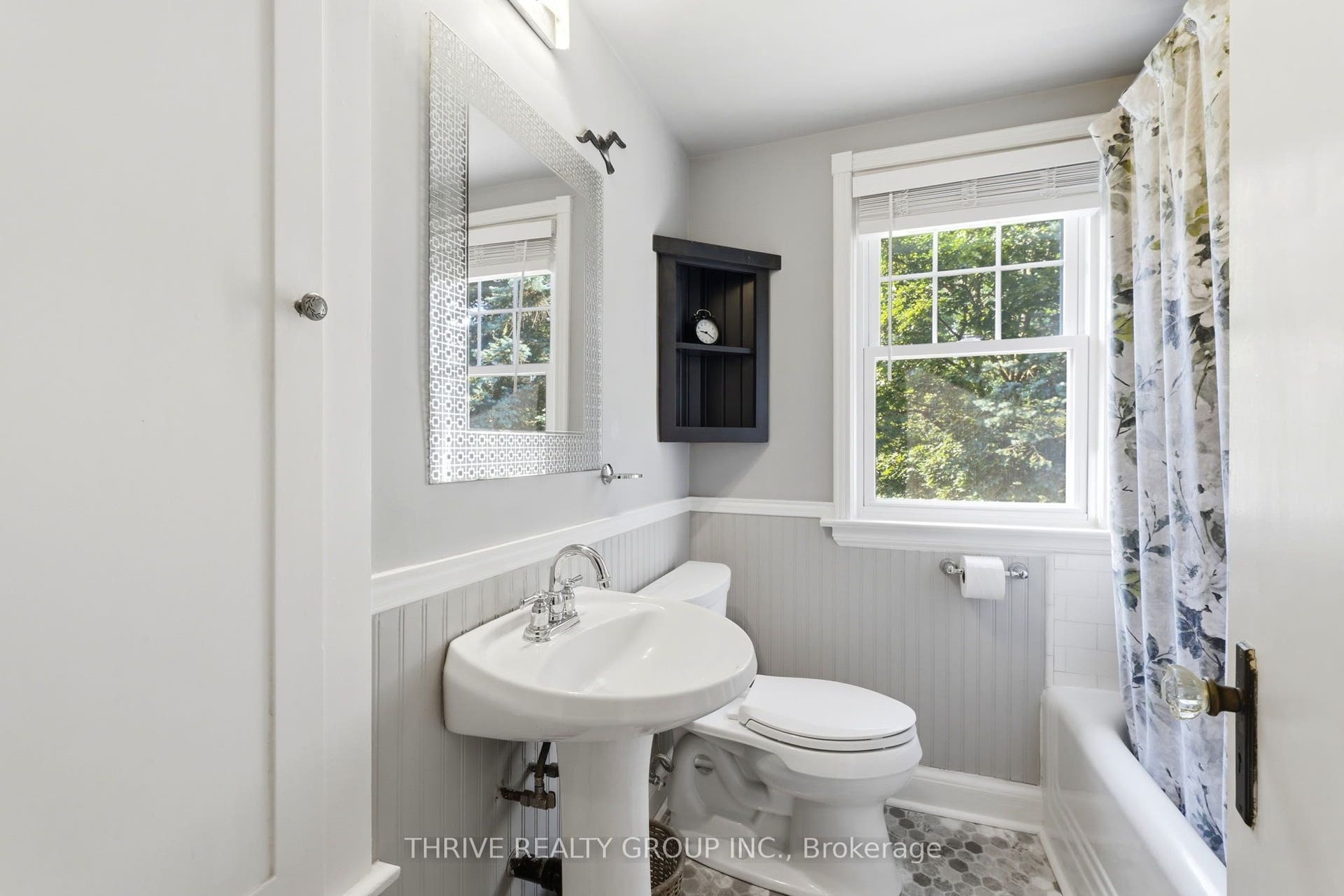 164 Devonshire Avenue, London South, Middlesex ON N6C 2J1